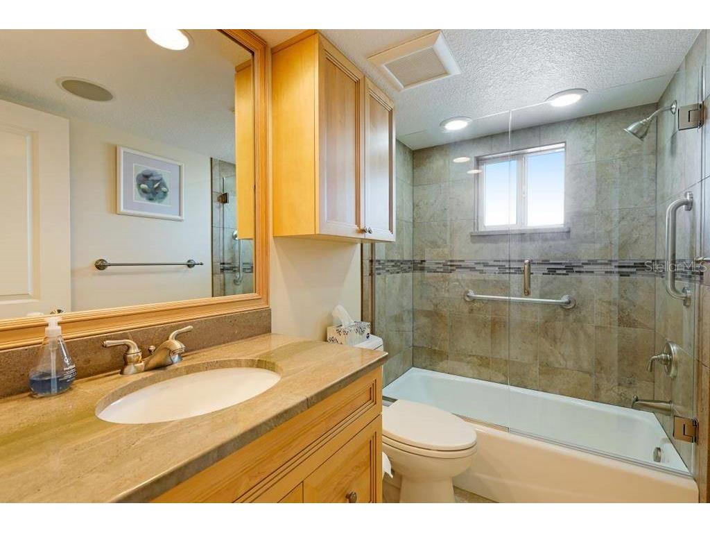 6154 Midnight Pass Road #201 Sarasota FL 34242 TB8466761 image6