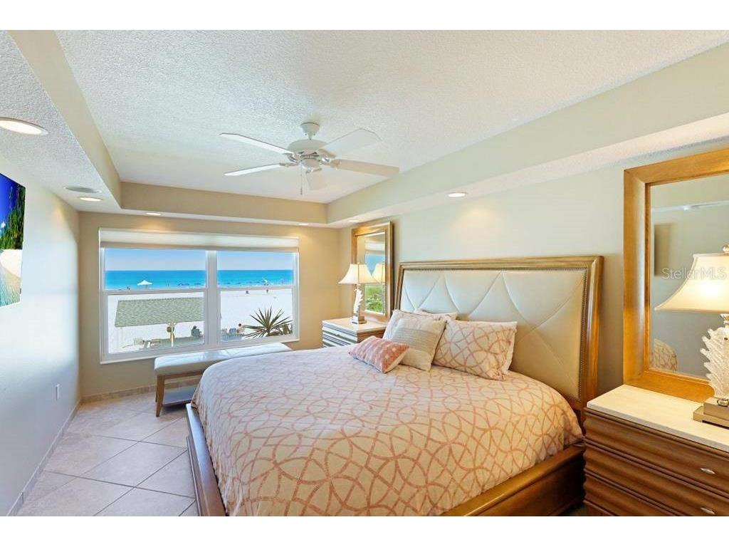 6154 Midnight Pass Road #201 Sarasota FL 34242 TB8466761 image8