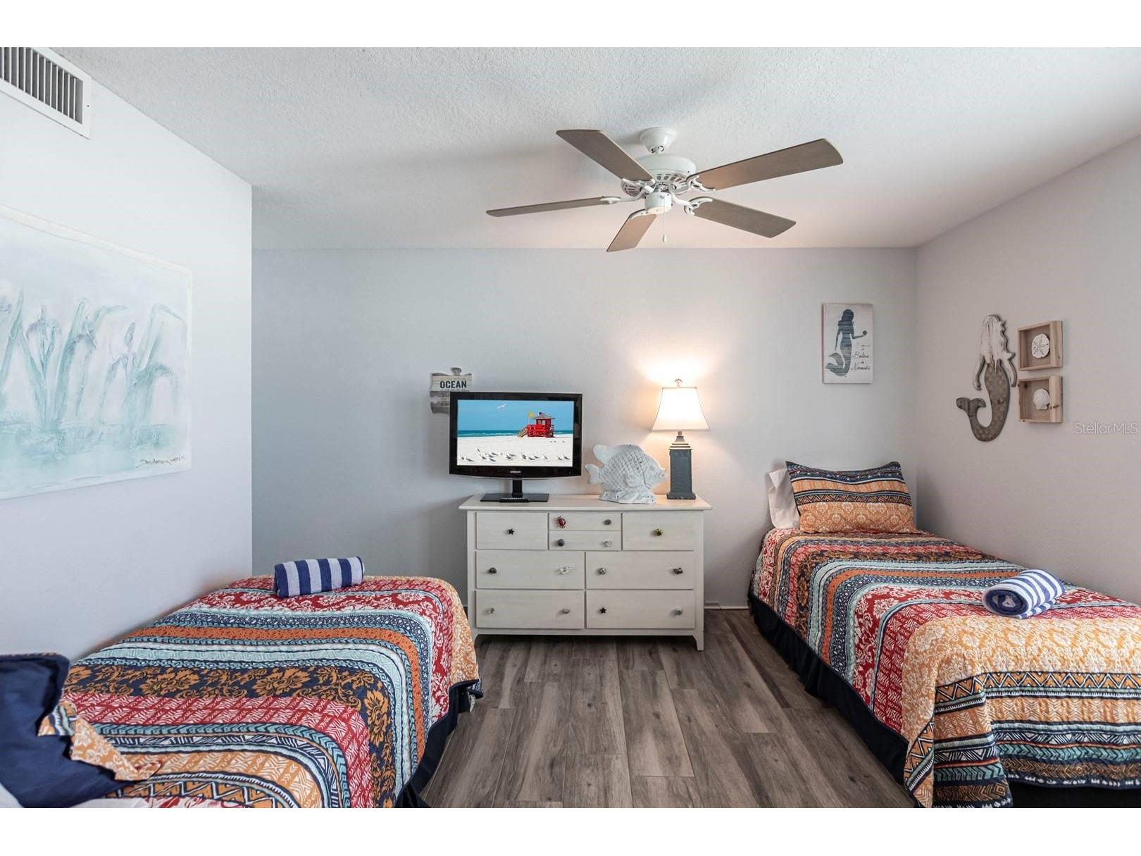 6154 Midnight Pass Road #202 Sarasota FL 34242 TB8466866 image10
