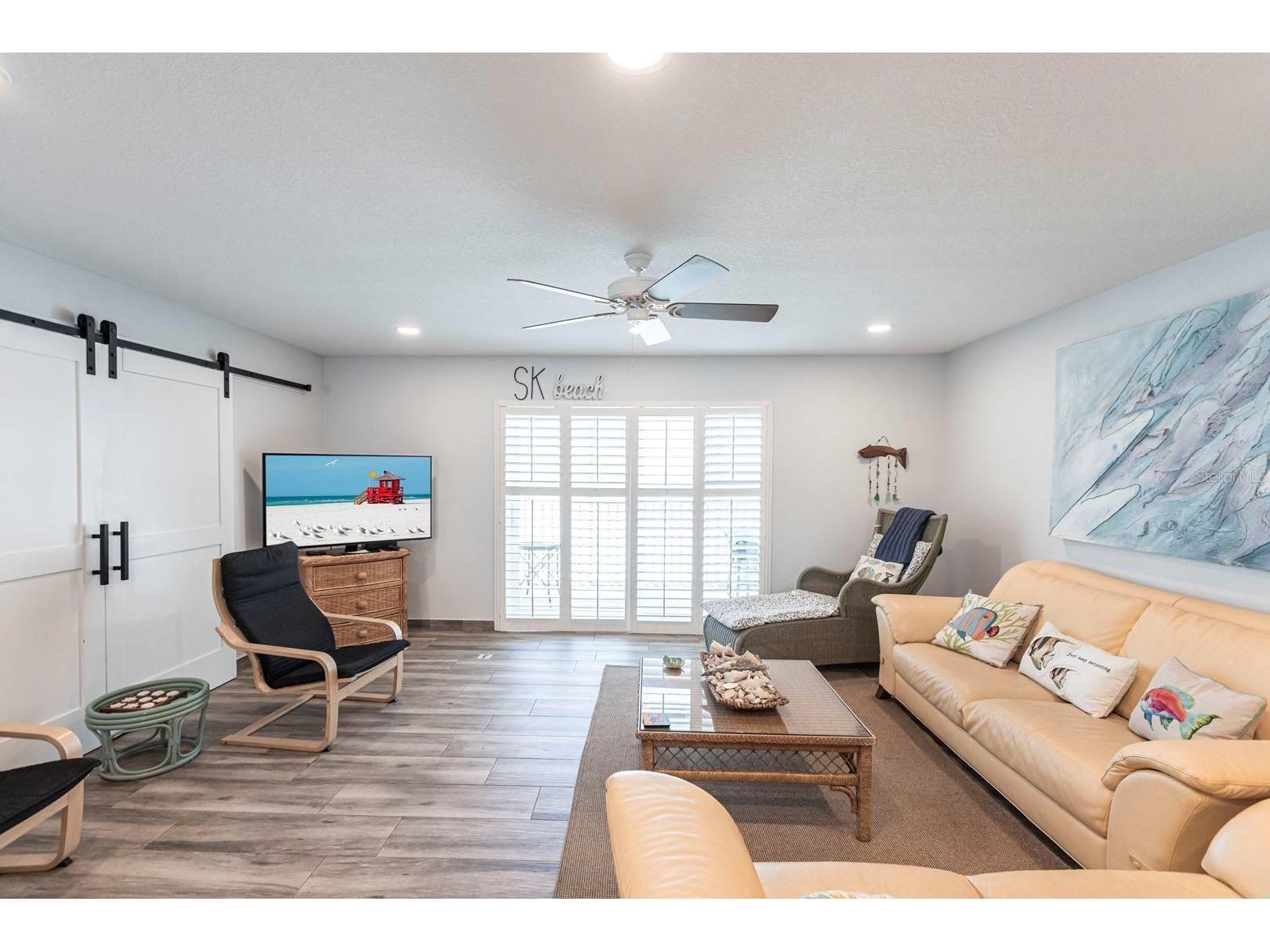 6154 Midnight Pass Road #202 Sarasota FL 34242 TB8466866 image5
