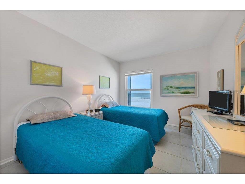 6154 Midnight Pass Road #305 Sarasota FL 34242 TB8466772 image9