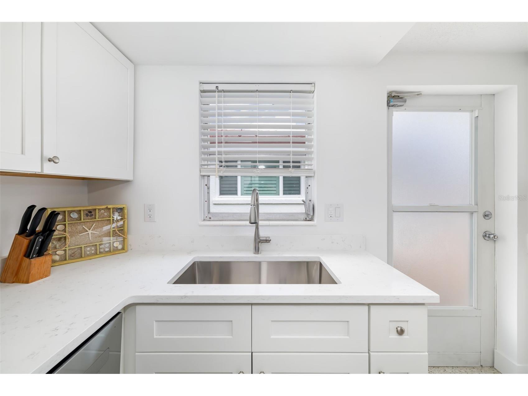 6154 Midnight Pass Road #A-3 Sarasota FL 34242 - GULF OF AMERICA A4689306 image9