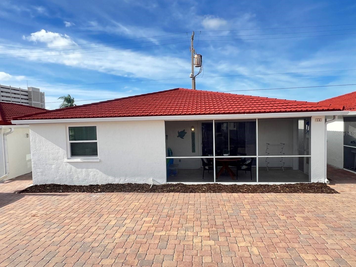 6154 Midnight Pass Road #A04 Sarasota FL 34242 TB8468523 image1