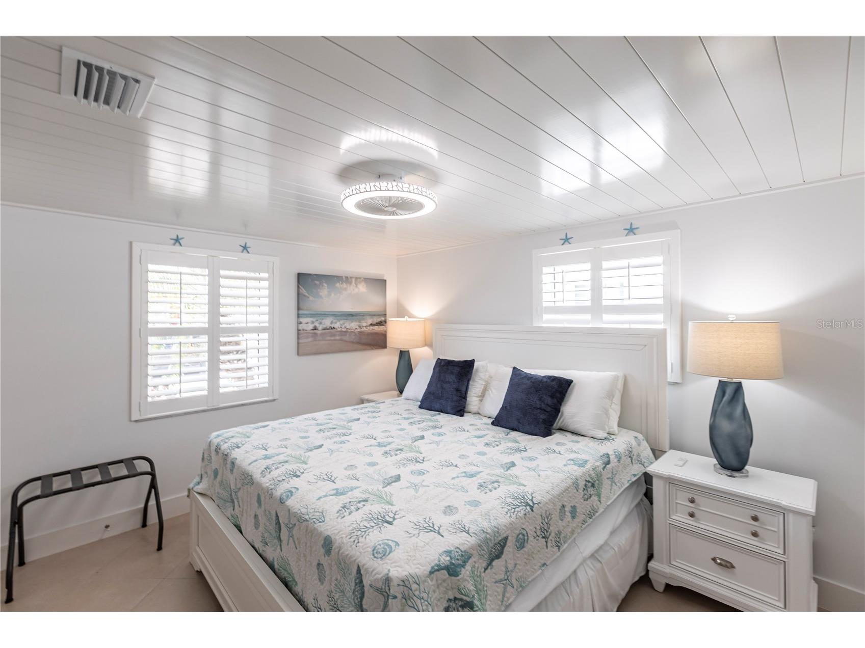 6154 Midnight Pass Road #A1 Sarasota FL 34242 TB8468821 image12