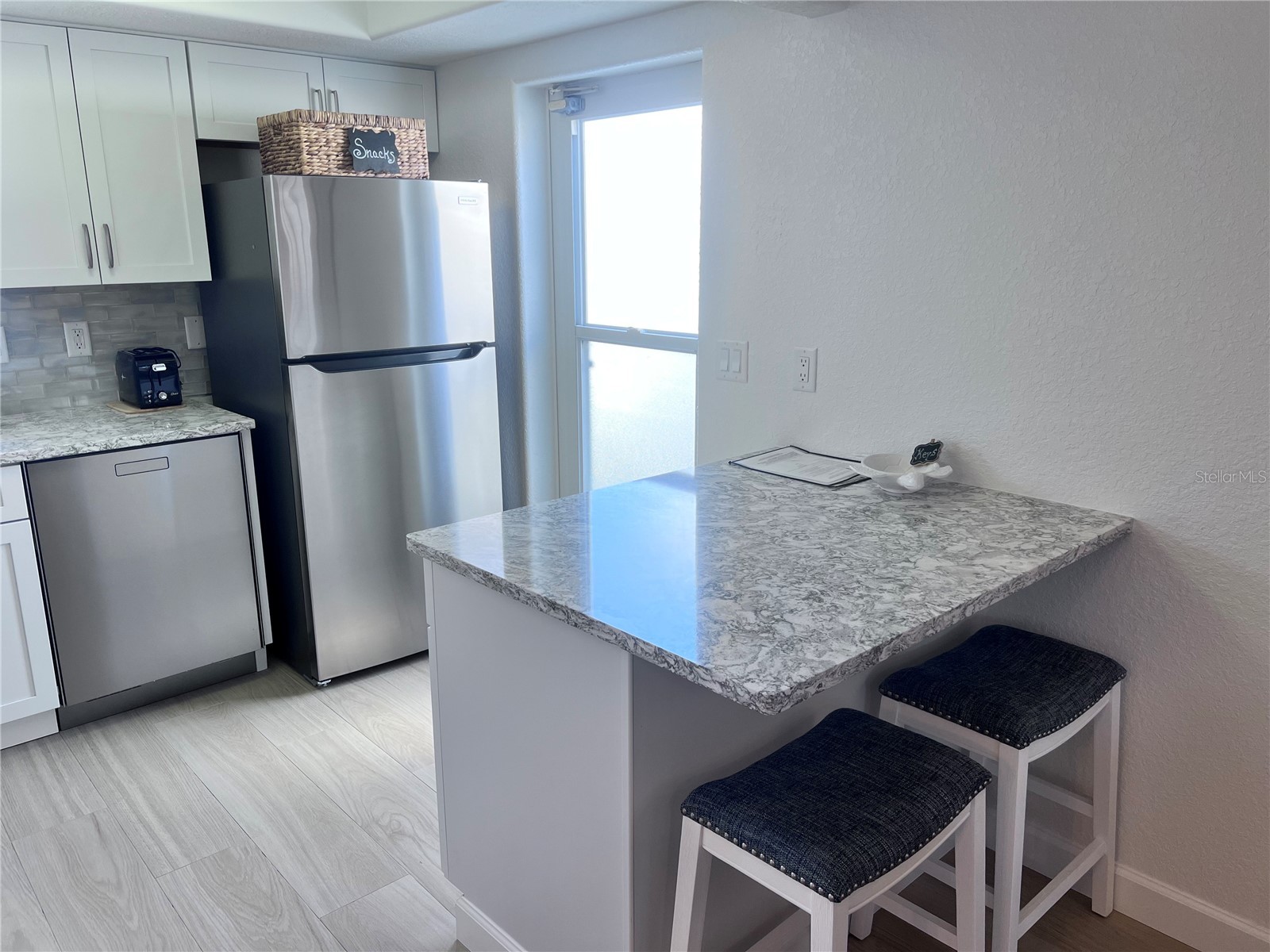6154 Midnight Pass Road #A11 Sarasota FL 34242 TB8468652 image3