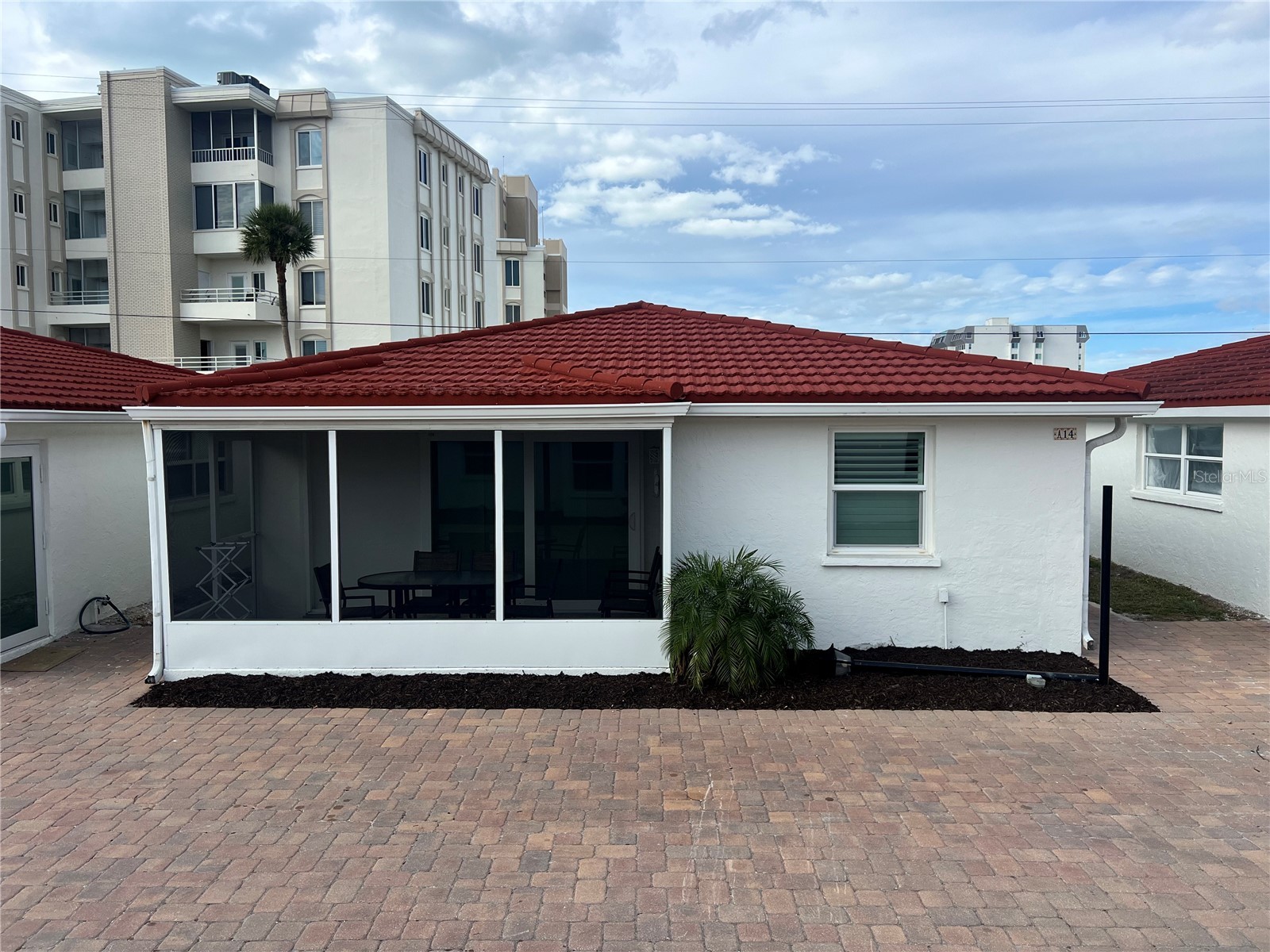 6154 Midnight Pass Road #A14 Sarasota FL 34242 TB8468381 image1