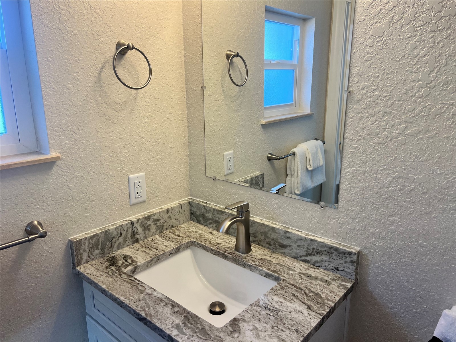 6154 Midnight Pass Road #A14 Sarasota FL 34242 TB8468381 image12