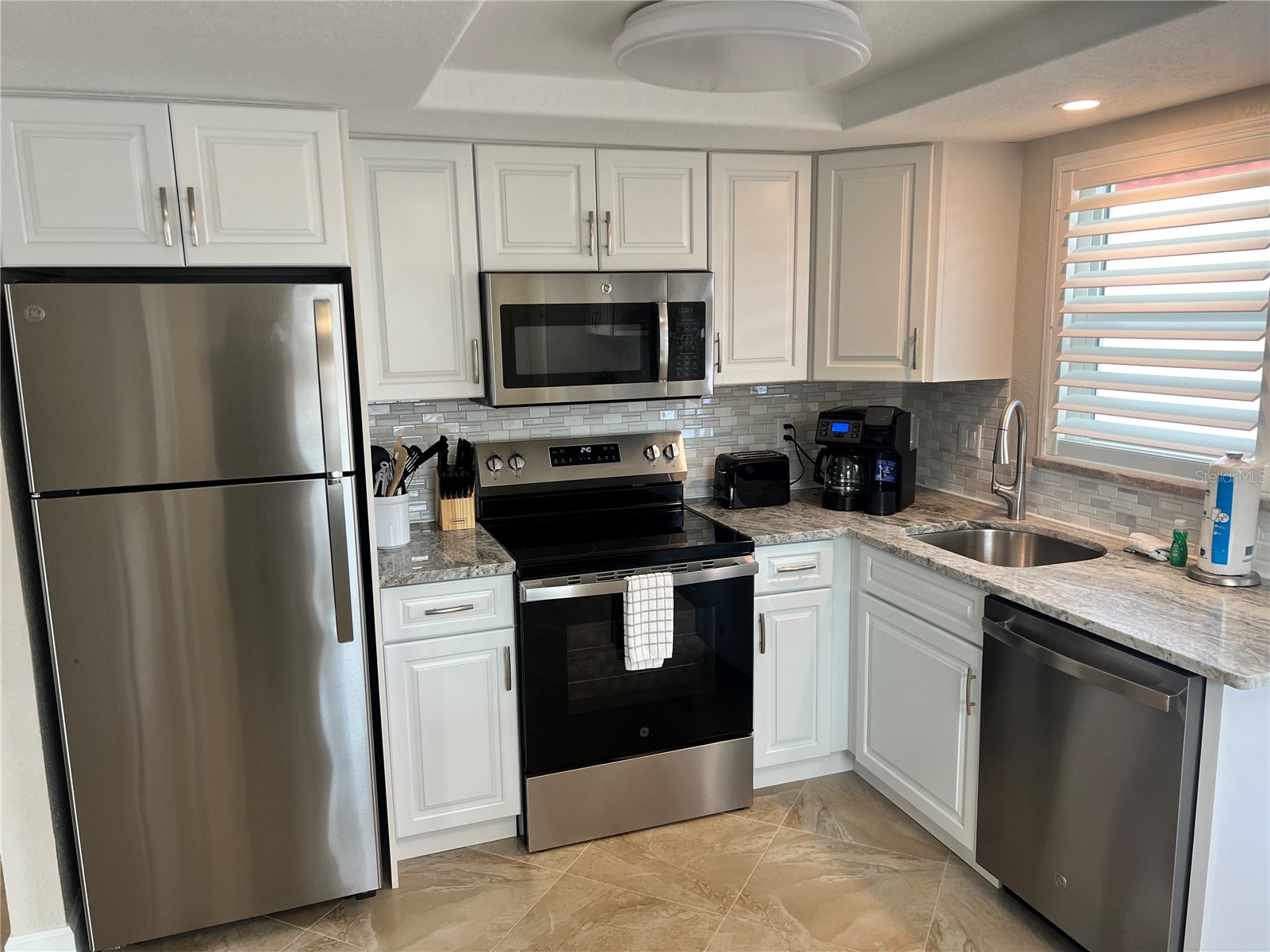 6154 Midnight Pass Road #A14 Sarasota FL 34242 TB8468381 image5