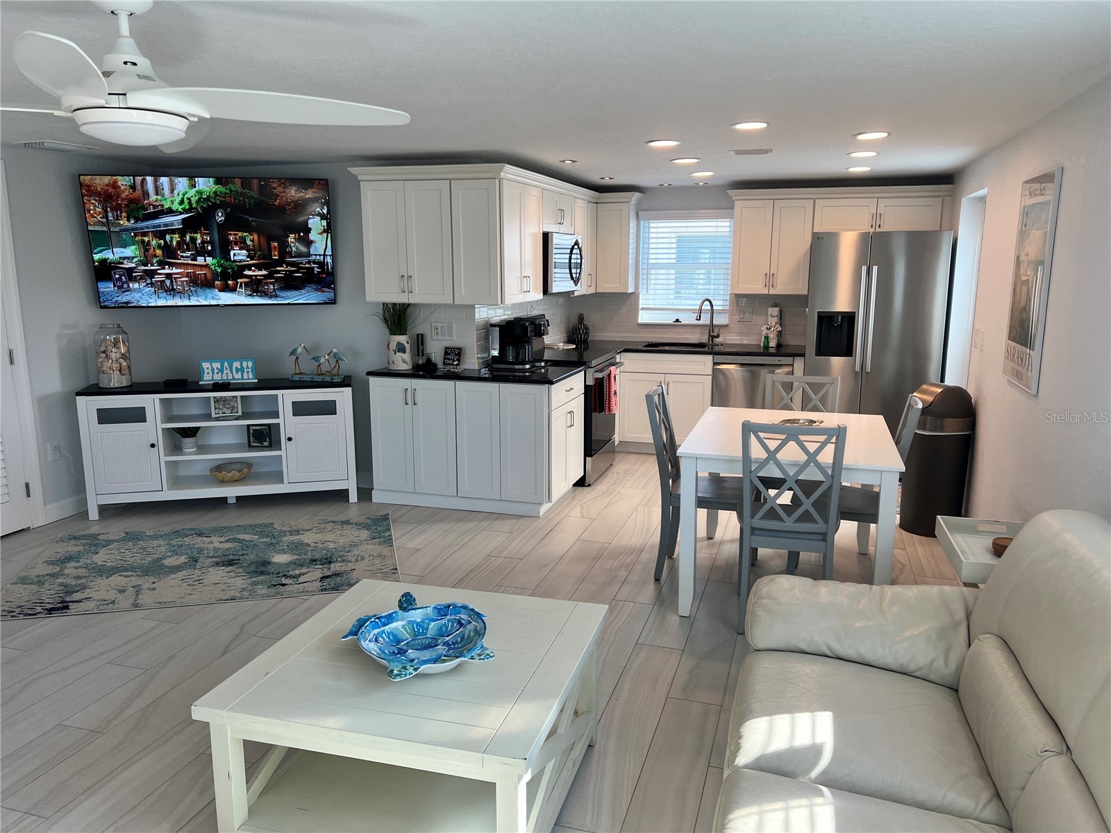 6154 Midnight Pass Road #B02 Sarasota FL 34242 TB8468693 image5