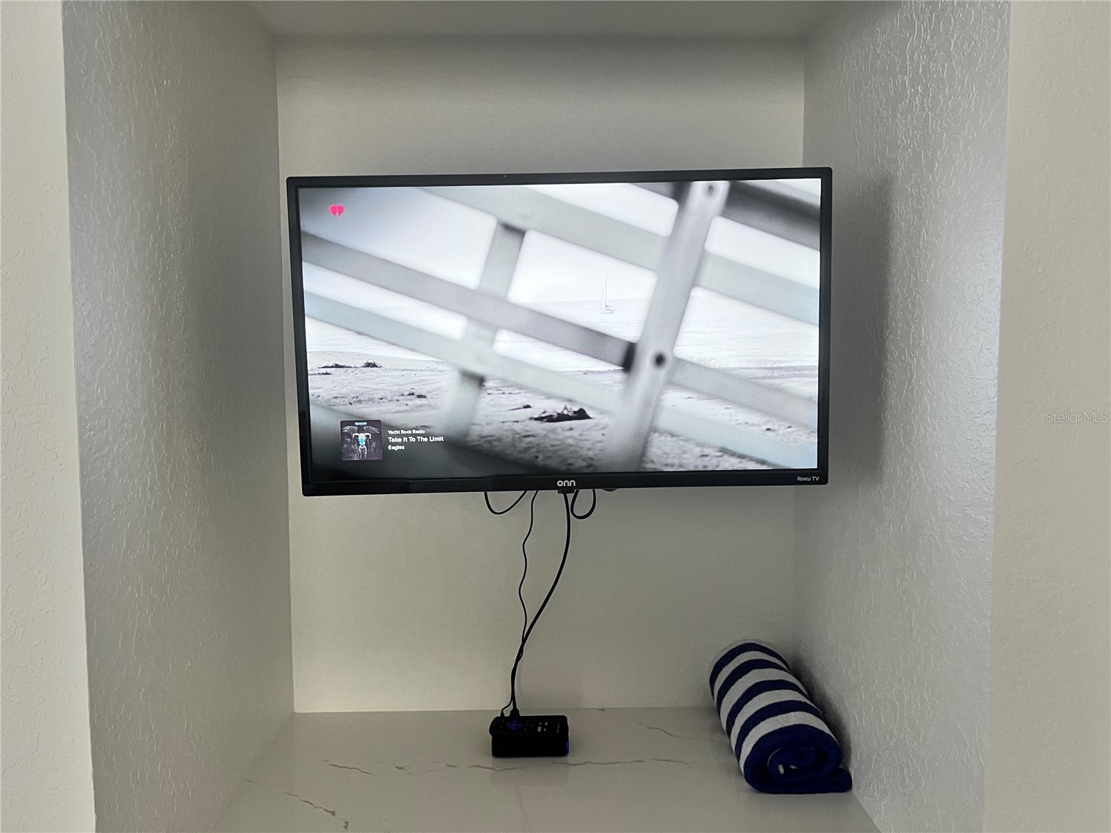 6154 Midnight Pass Road #B06 Sarasota FL 34242 TB8468502 image15