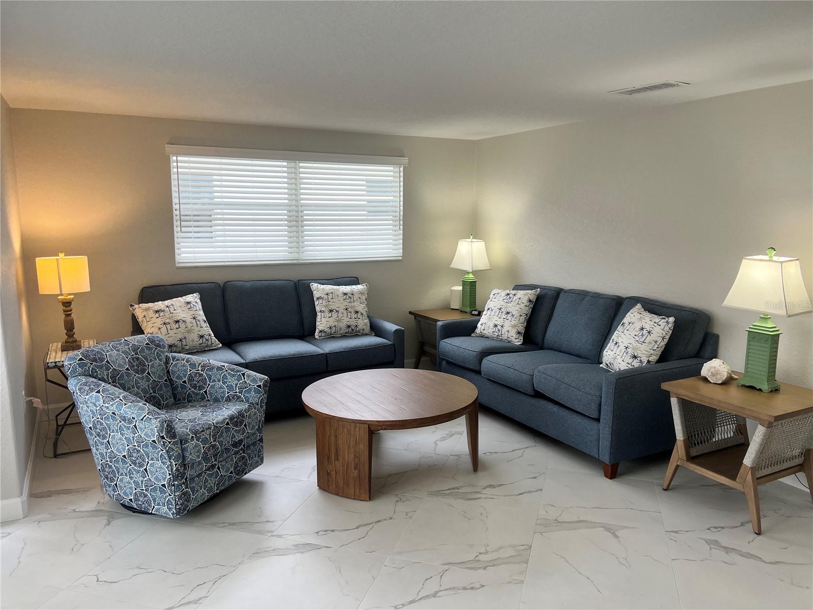 6154 Midnight Pass Road #B14 Sarasota FL 34242 TB8468691 image2