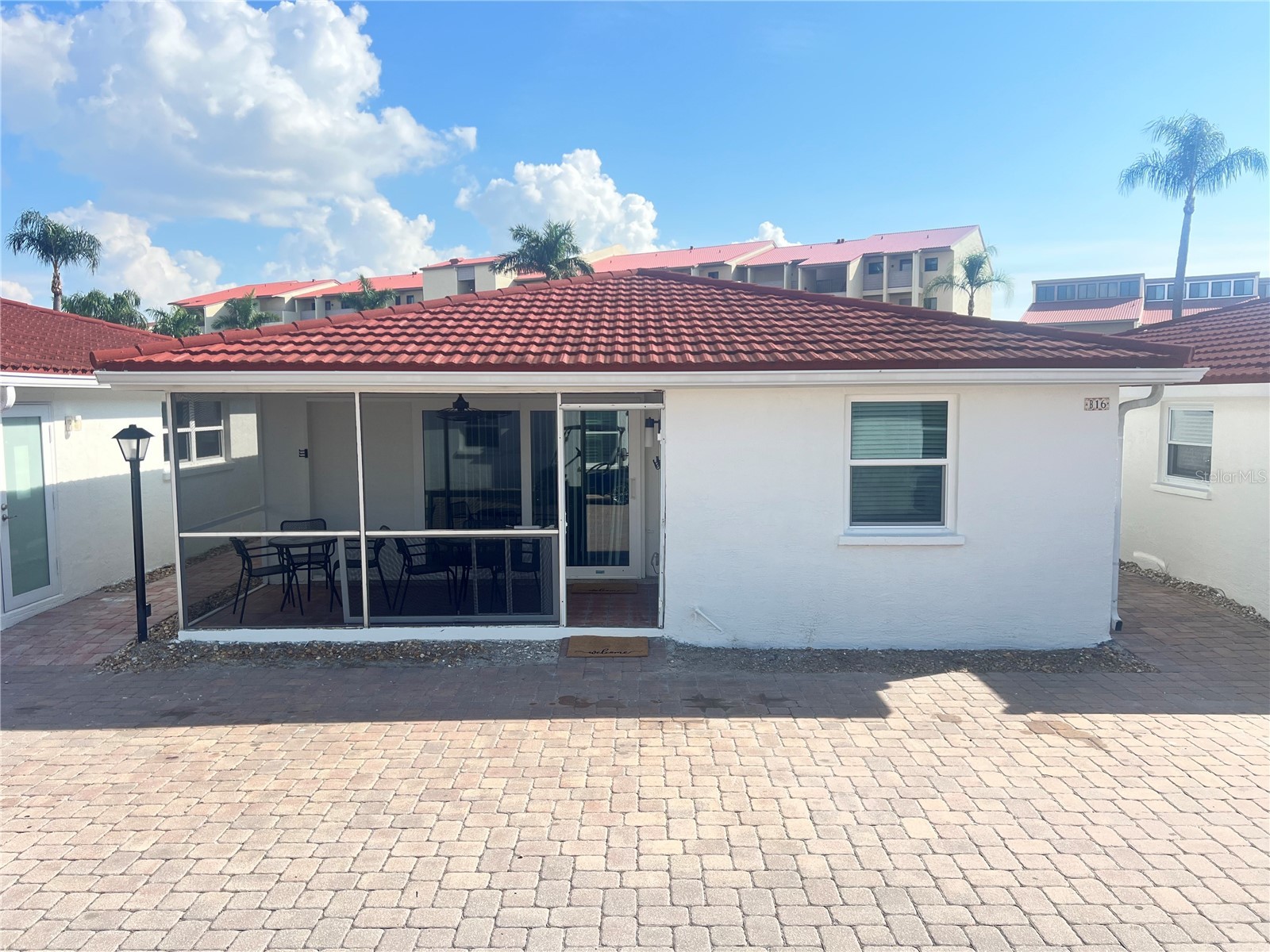 6154 Midnight Pass Road #B16 Sarasota FL 34242 TB8468505 image1