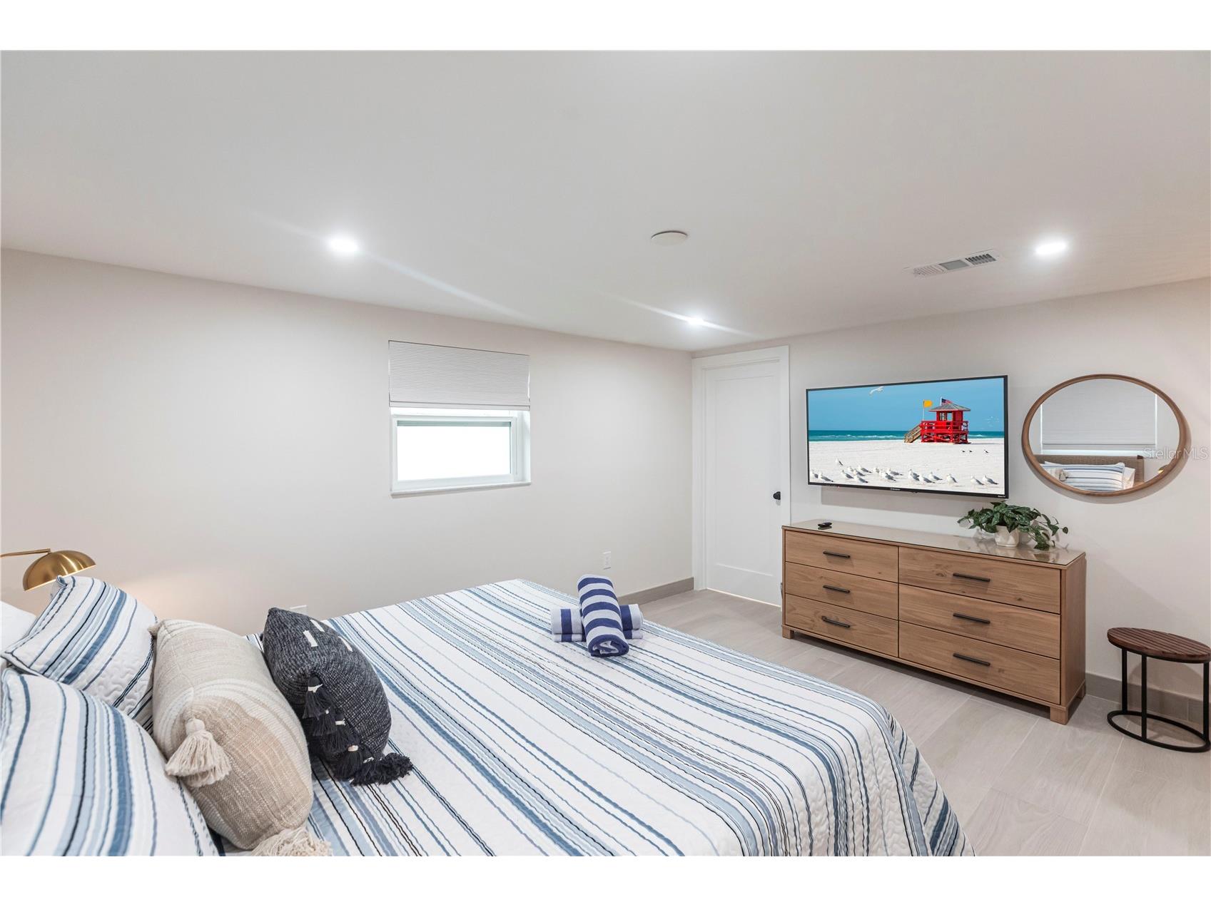 6154 Midnight Pass Road #B18 Sarasota FL 34242 TB8468391 image12