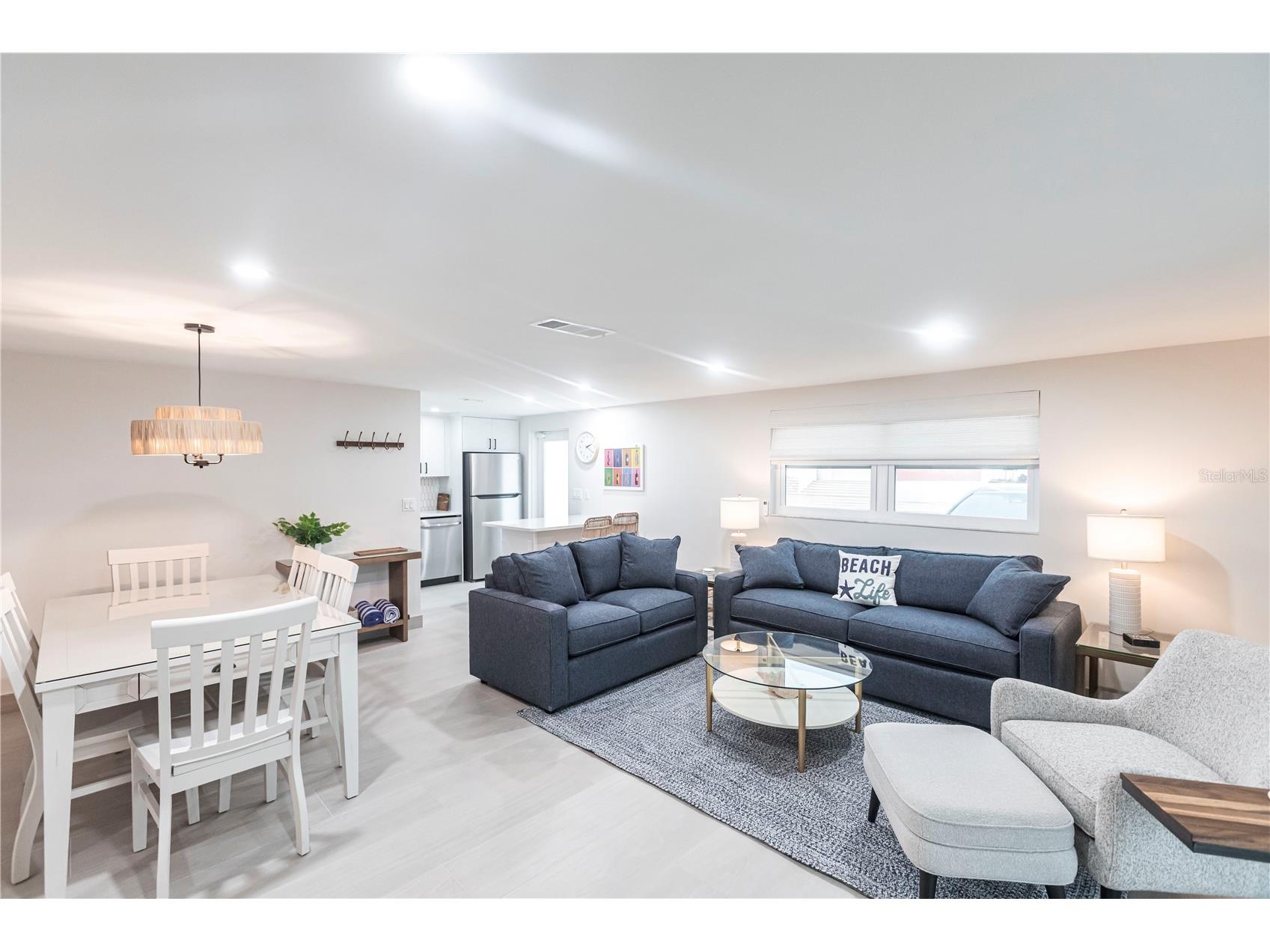 6154 Midnight Pass Road #B18 Sarasota FL 34242 TB8468391 image2