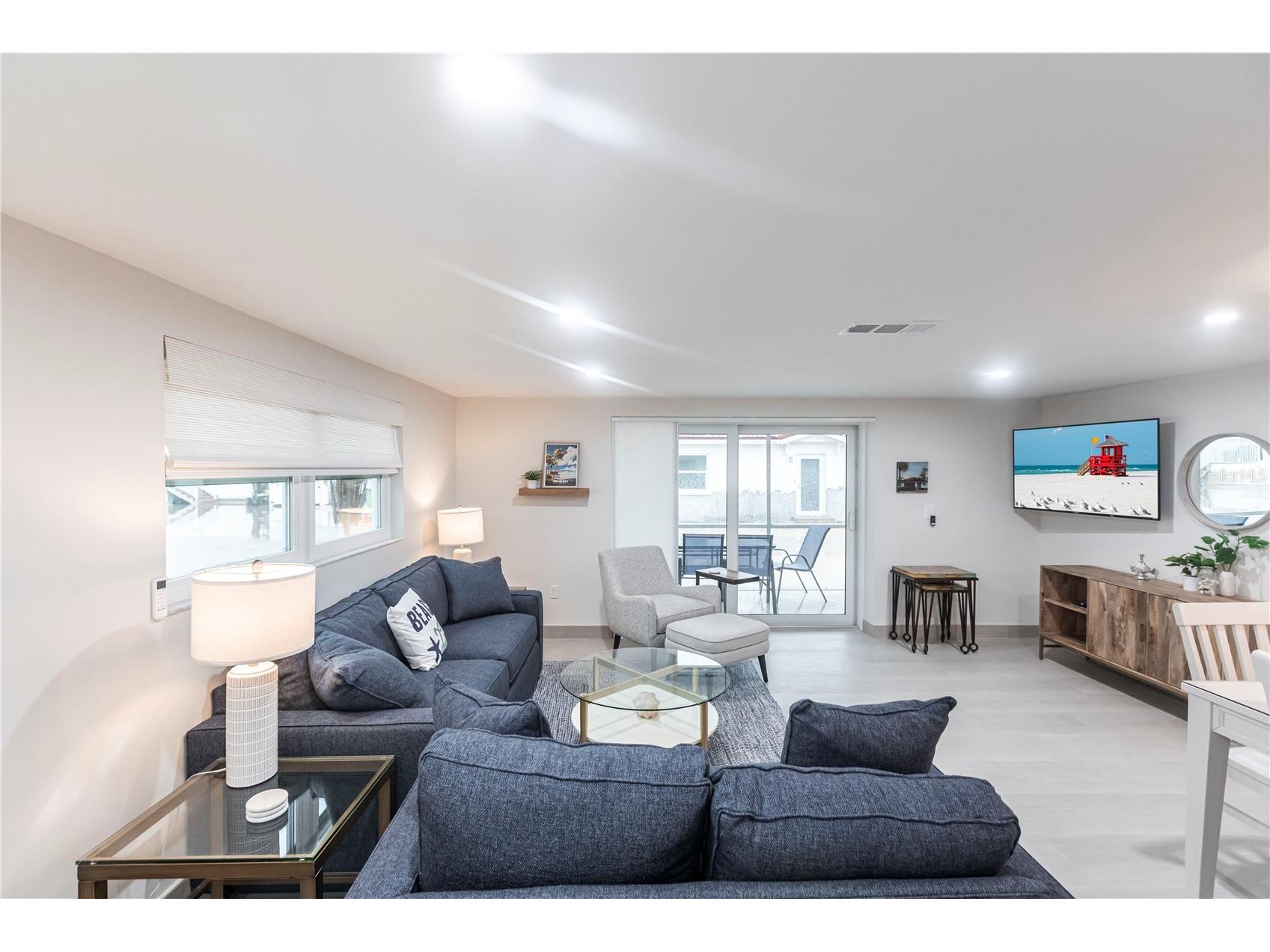 6154 Midnight Pass Road #B18 Sarasota FL 34242 TB8468391 image3