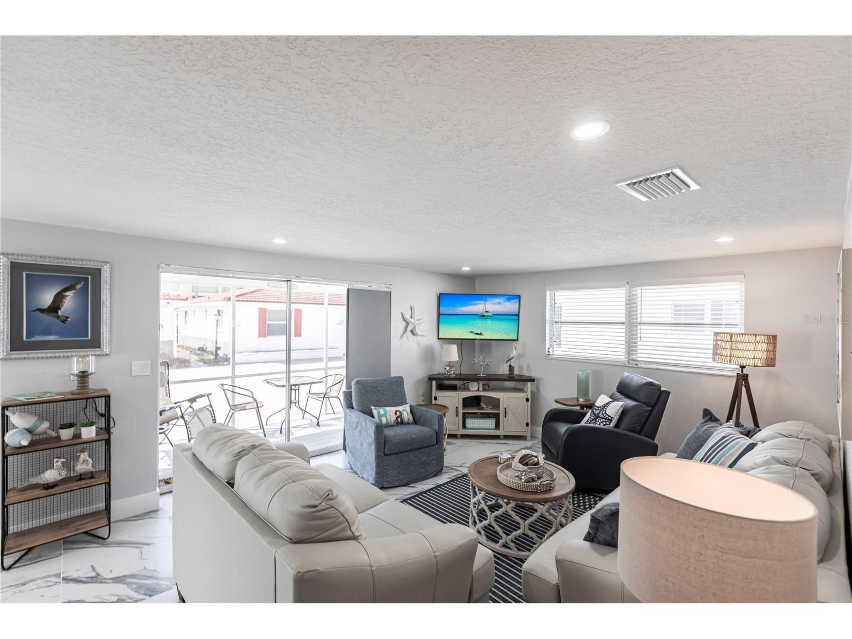6154 Midnight Pass Road #C16 Sarasota FL 34242 TB8468647 image2
