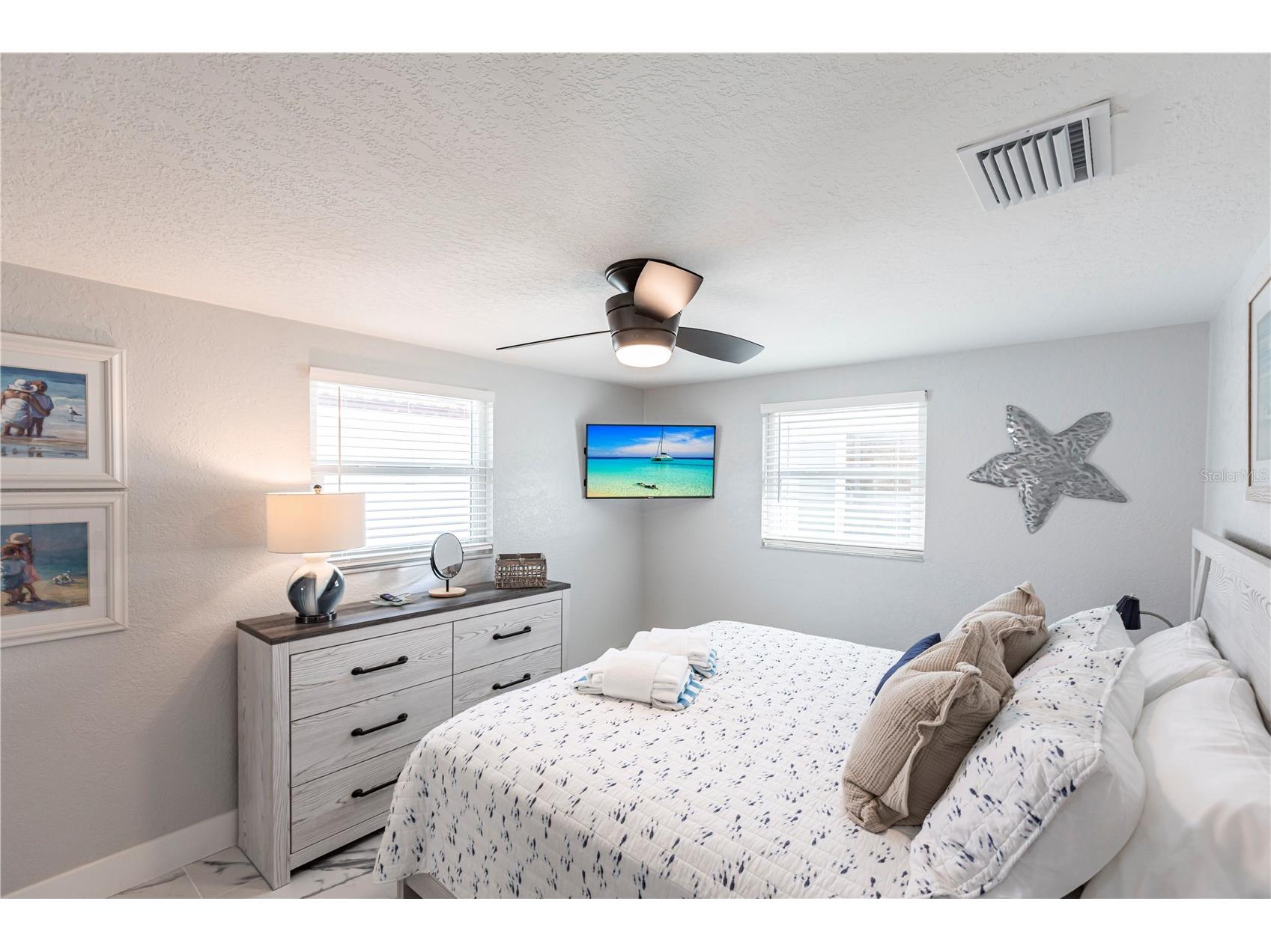 6154 Midnight Pass Road #C16 Sarasota FL 34242 TB8468647 image8