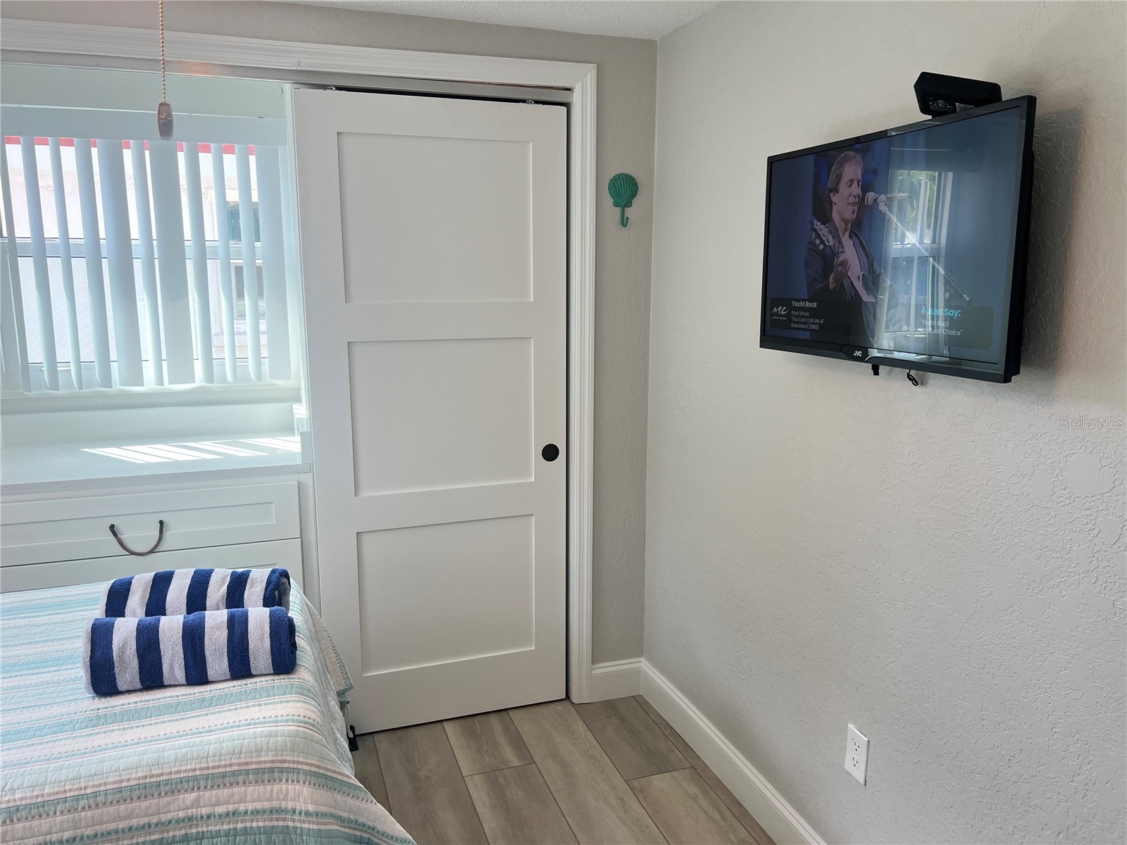 6154 Midnight Pass Road #D02 Sarasota FL 34242 TB8468616 image11