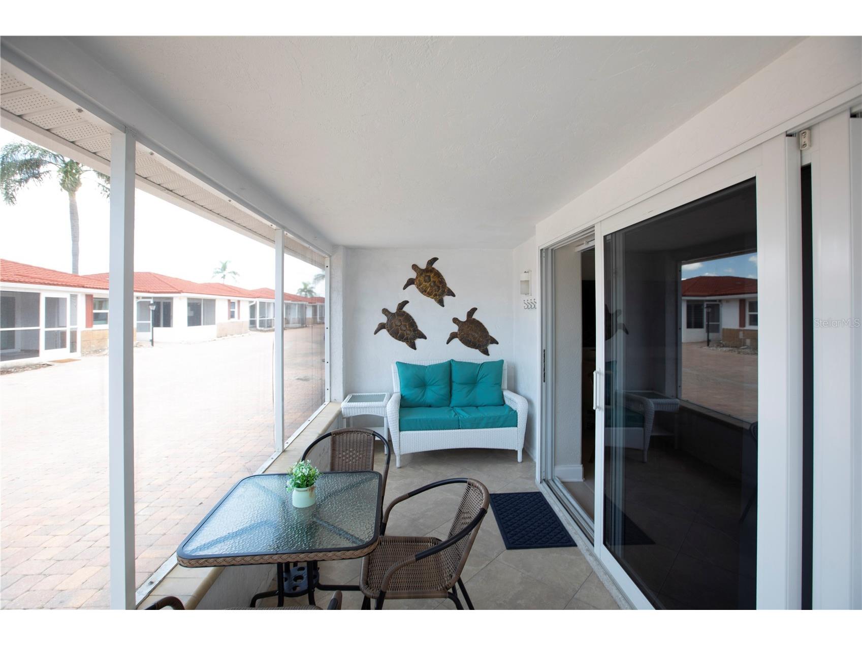 6154 Midnight Pass Road #D15 Sarasota FL 34242 TB8468512 image21