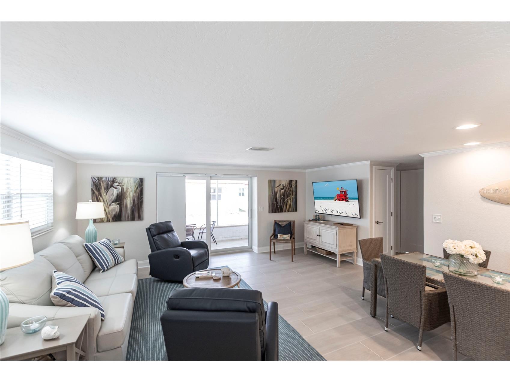 6154 Midnight Pass Road #D15 Sarasota FL 34242 TB8468512 image5