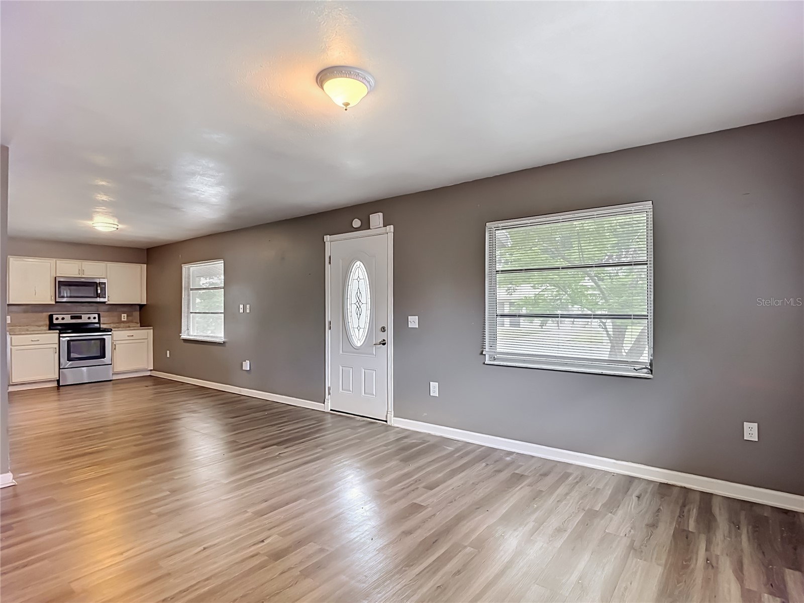 6155 9th Street Zephyrhills FL 33542 TB8502354 image13