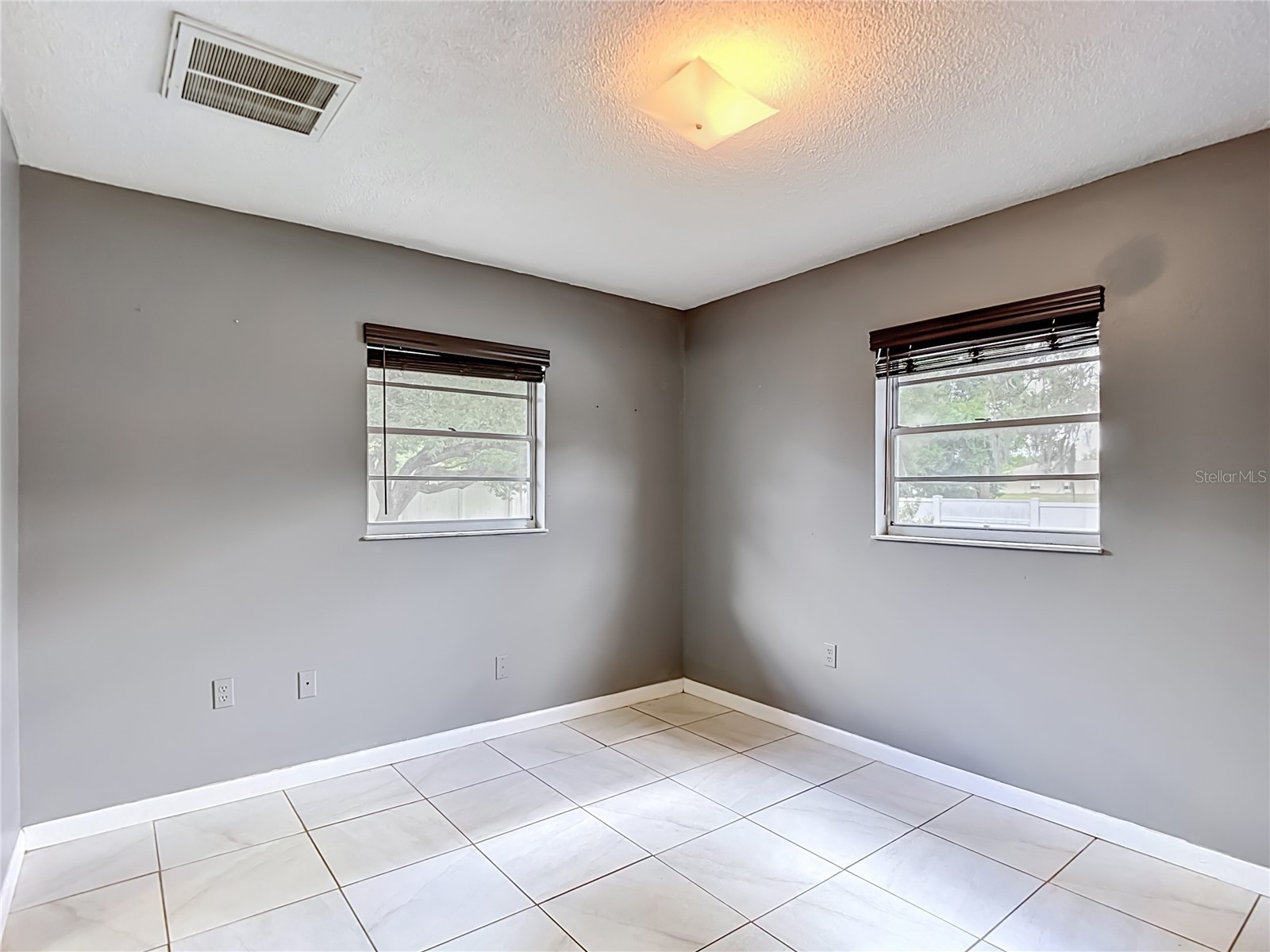 6155 9th Street Zephyrhills FL 33542 TB8502354 image30
