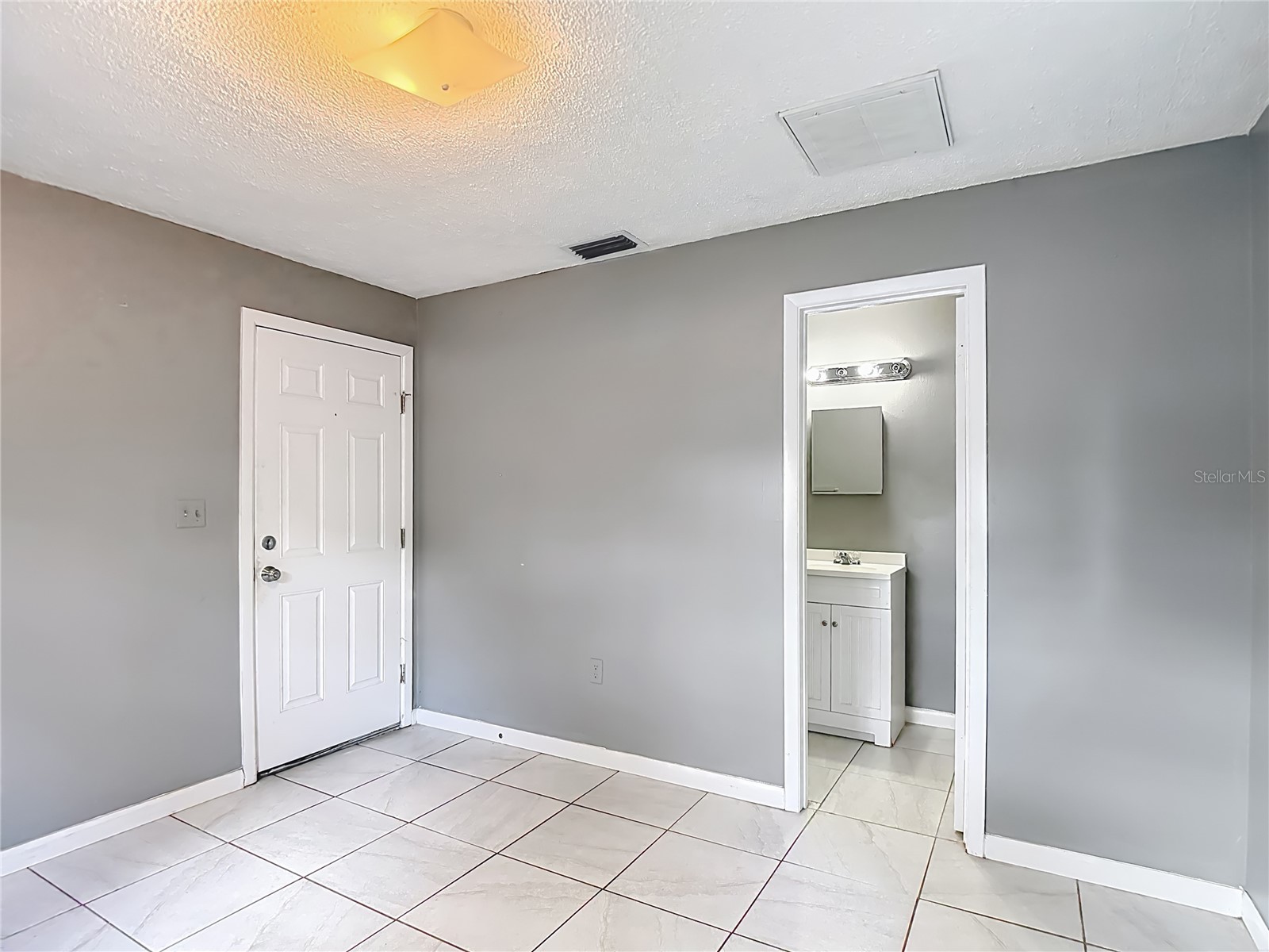 6155 9th Street Zephyrhills FL 33542 TB8502354 image32