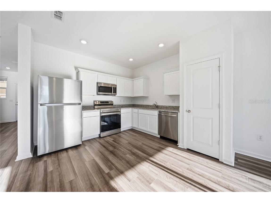 6155 Daerr Ridge Street Zephyrhills FL 33542 TB8453835 image4