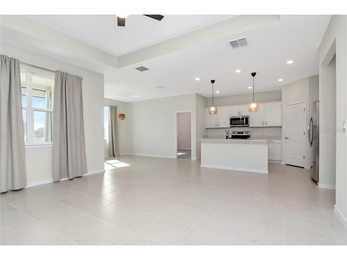 6156 Bradford Woods Drive Zephyrhills FL 33542 TB8423826 image10