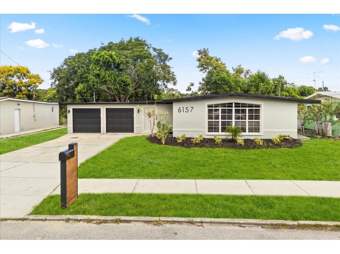 6157 Medford Drive Orlando FL 32808 O6345872 image1