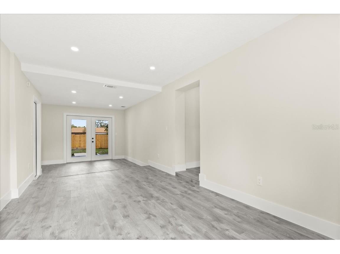 6157 Medford Drive Orlando FL 32808 O6345872 image17