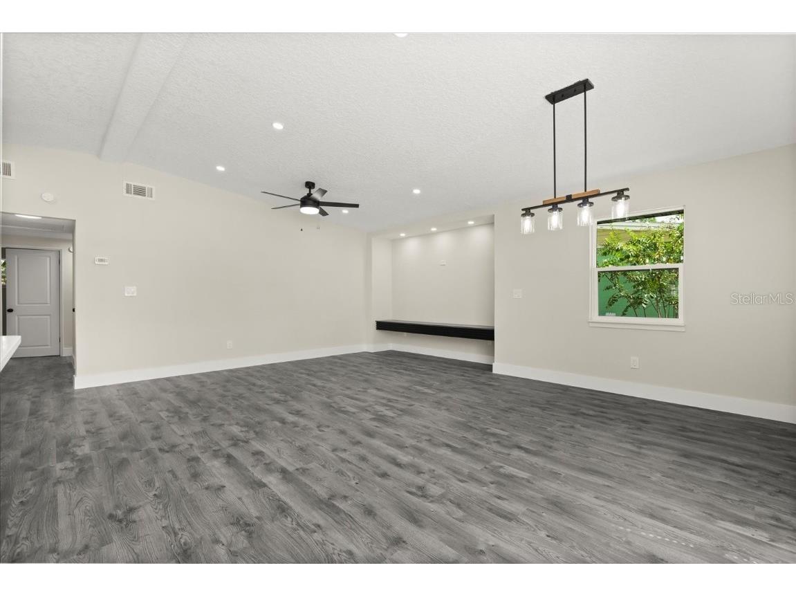 6157 Medford Drive Orlando FL 32808 O6345872 image4