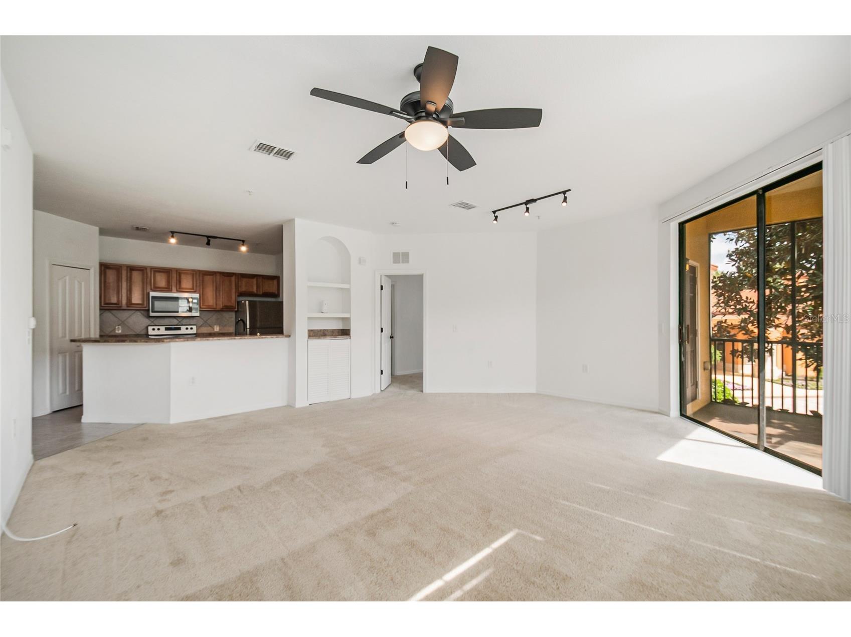 6157 Metrowest Boulevard #202 Orlando FL 32835 O6399221 image4