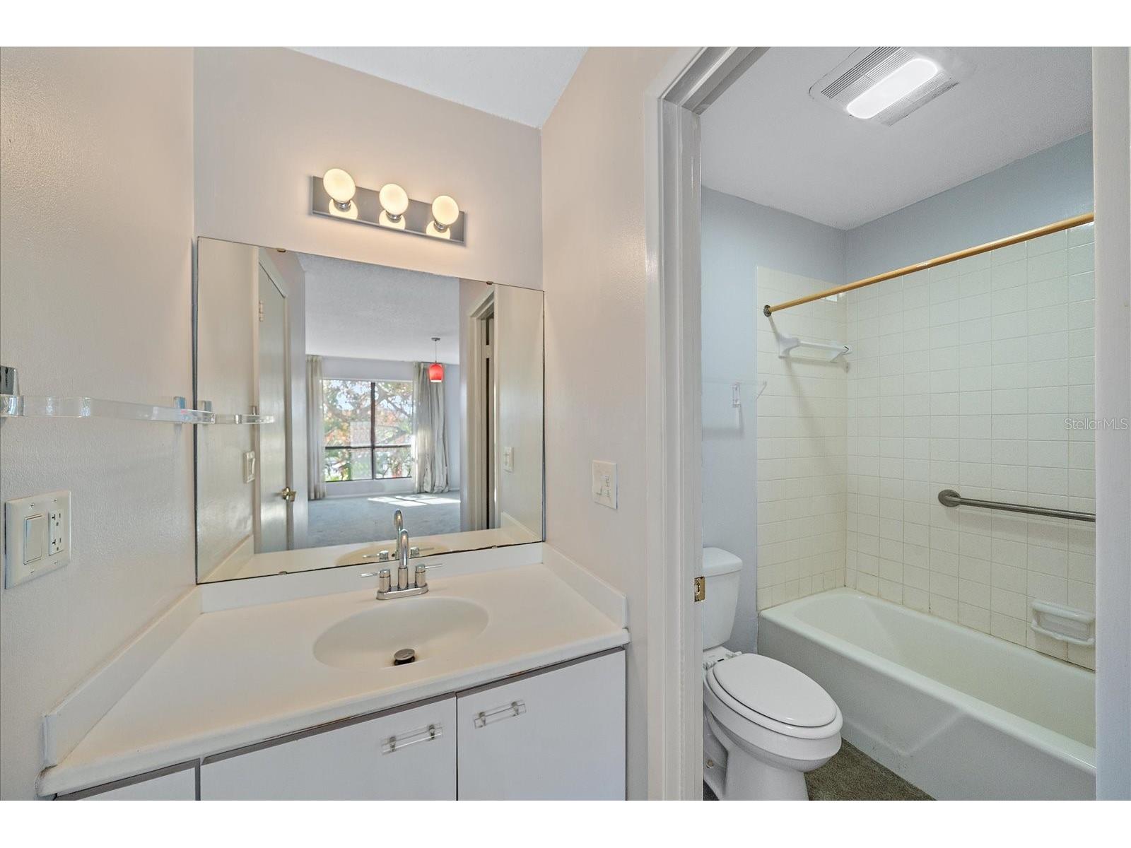6157 Midnight Pass Road #B12 Sarasota FL 34242 - SARASOTA BAY INTRACOASTAL A4678073 image42