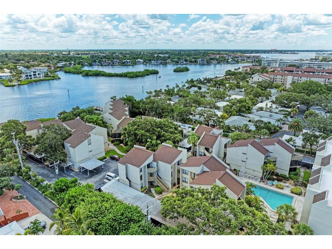 6157 Midnight Pass Road #C12 Sarasota FL 34242 A4618161 image25