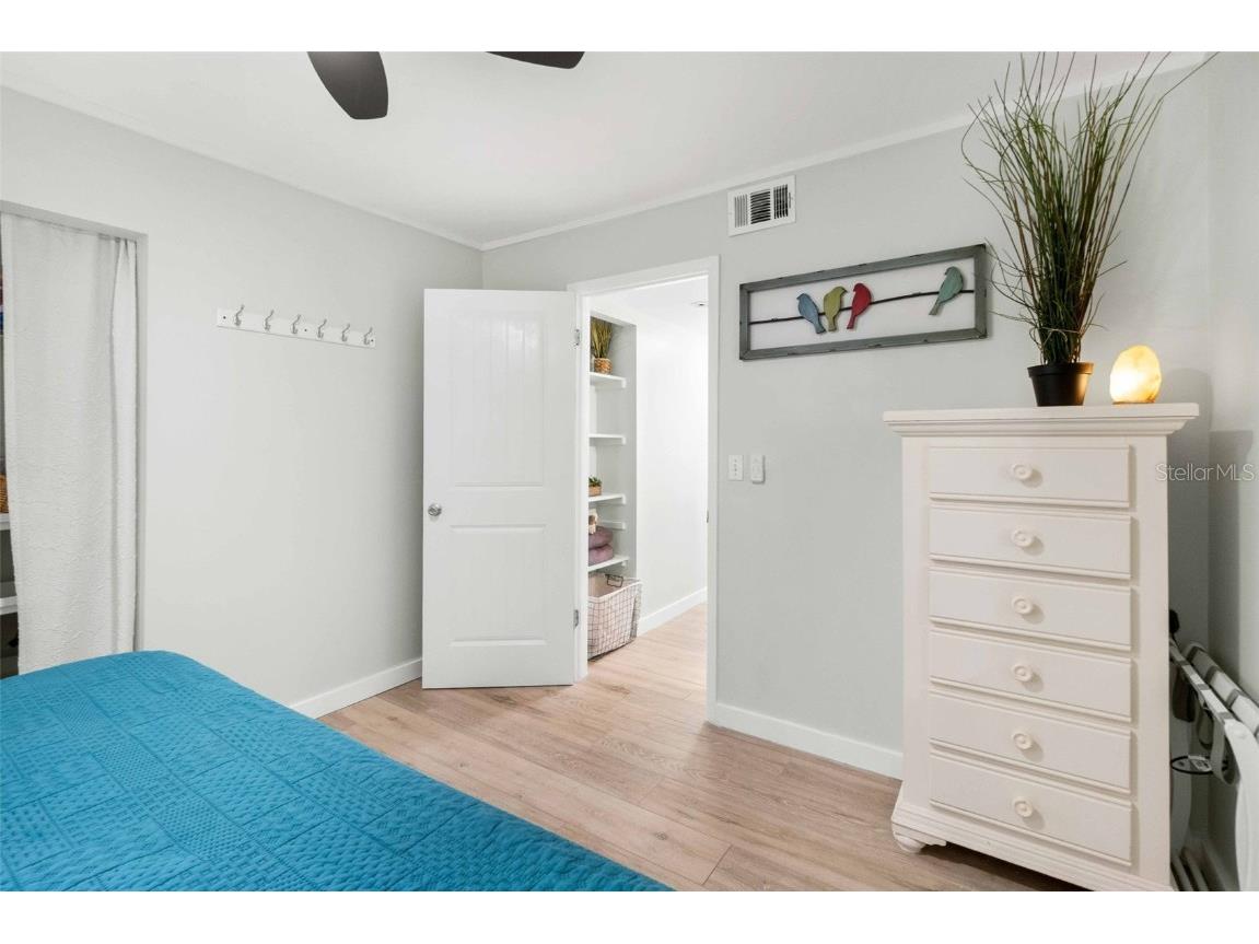 6157 Midnight Pass Road #D31 Sarasota FL 34242 N6137862 image18