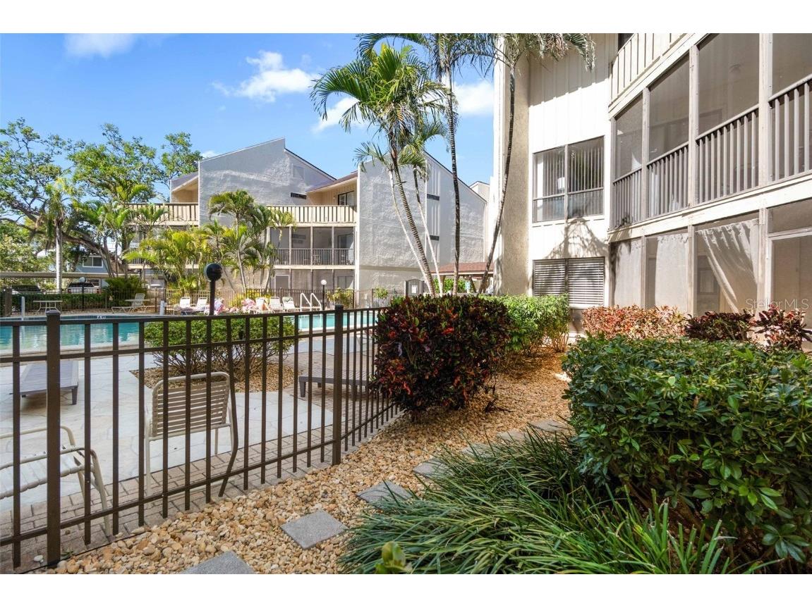 6157 Midnight Pass Road #D31 Sarasota FL 34242 N6137862 image27