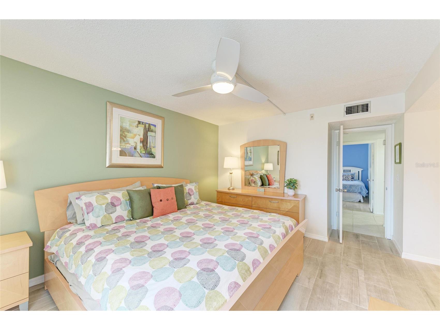 6157 Midnight Pass Road #E12 Sarasota FL 34242 A4698724 image21