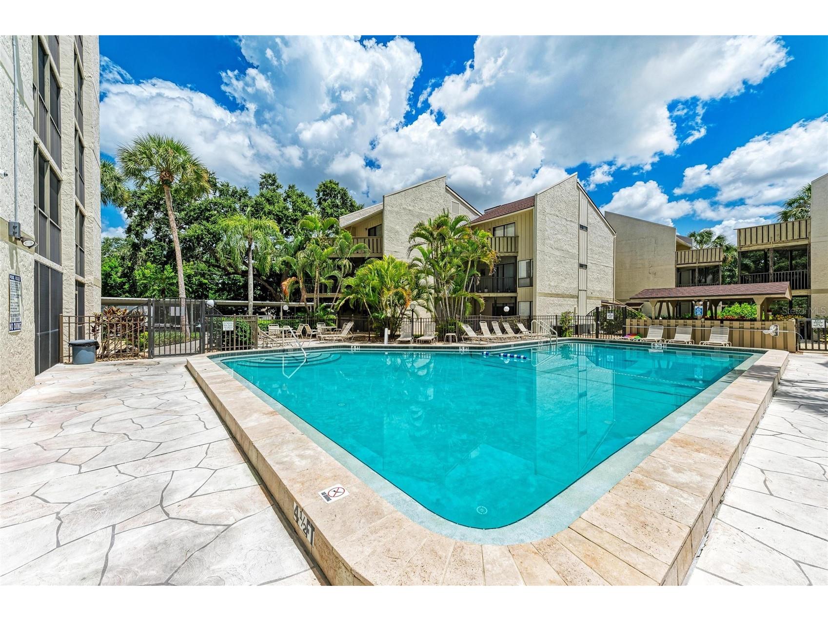 6157 Midnight Pass Road #E12 Sarasota FL 34242 A4698724 image37