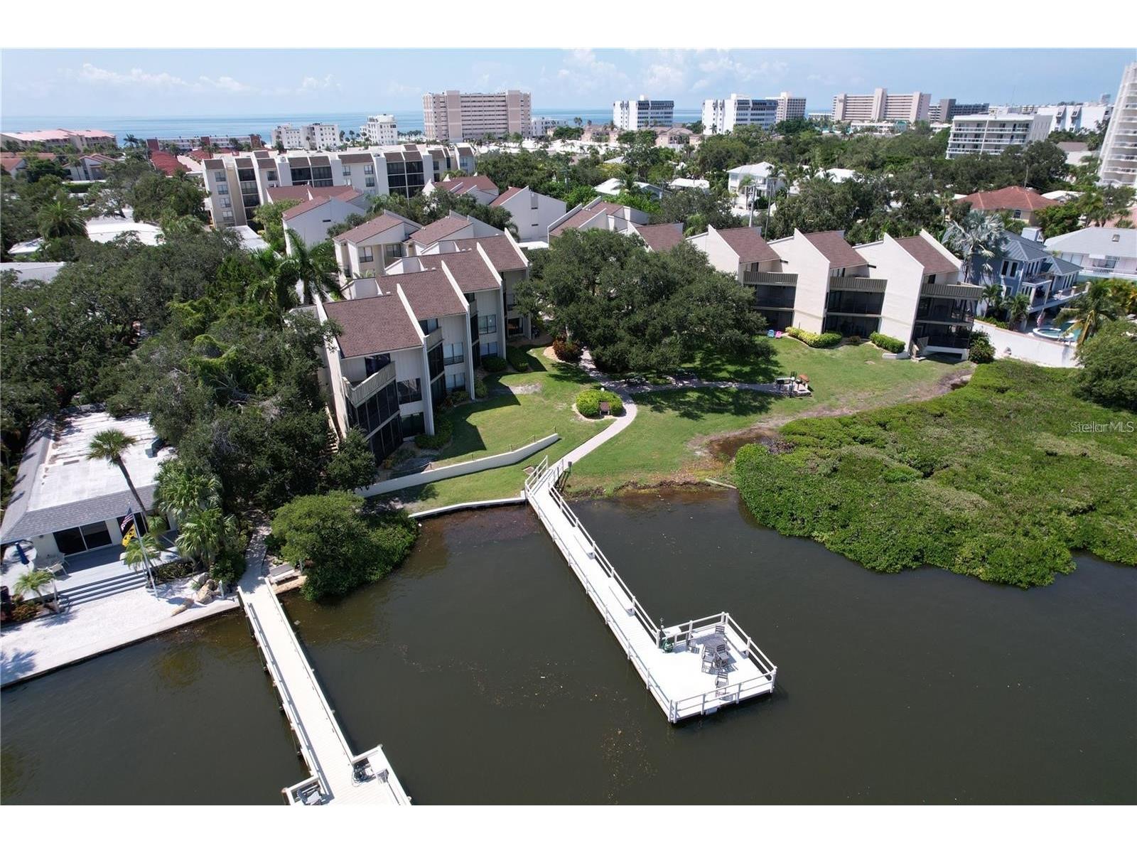6157 Midnight Pass Road #E12 Sarasota FL 34242 A4698724 image48