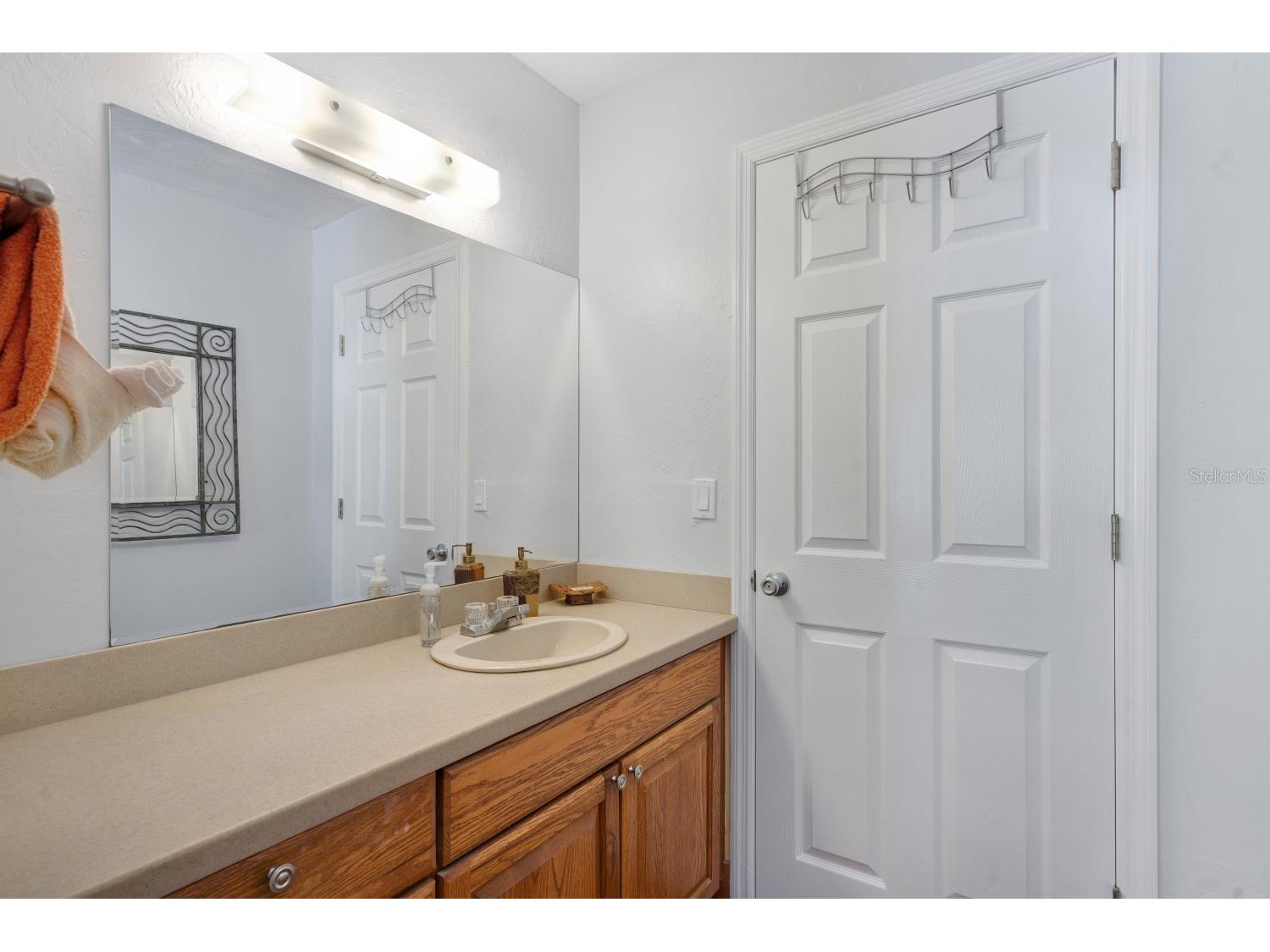 6157 Midnight Pass Road #E22 Sarasota FL 34242 A4684348 image20