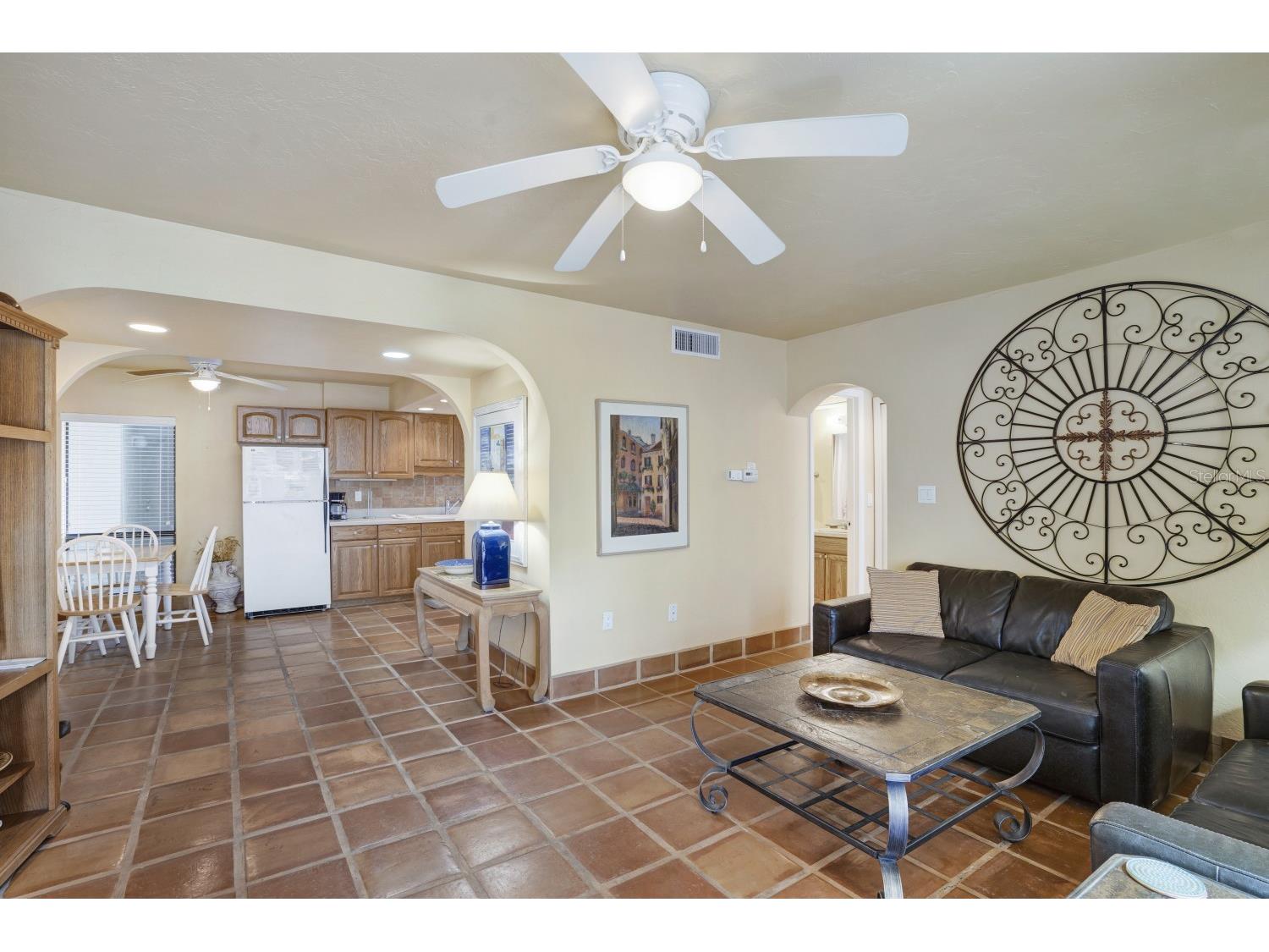 6157 Midnight Pass Road #E22 Sarasota FL 34242 A4684348 image33