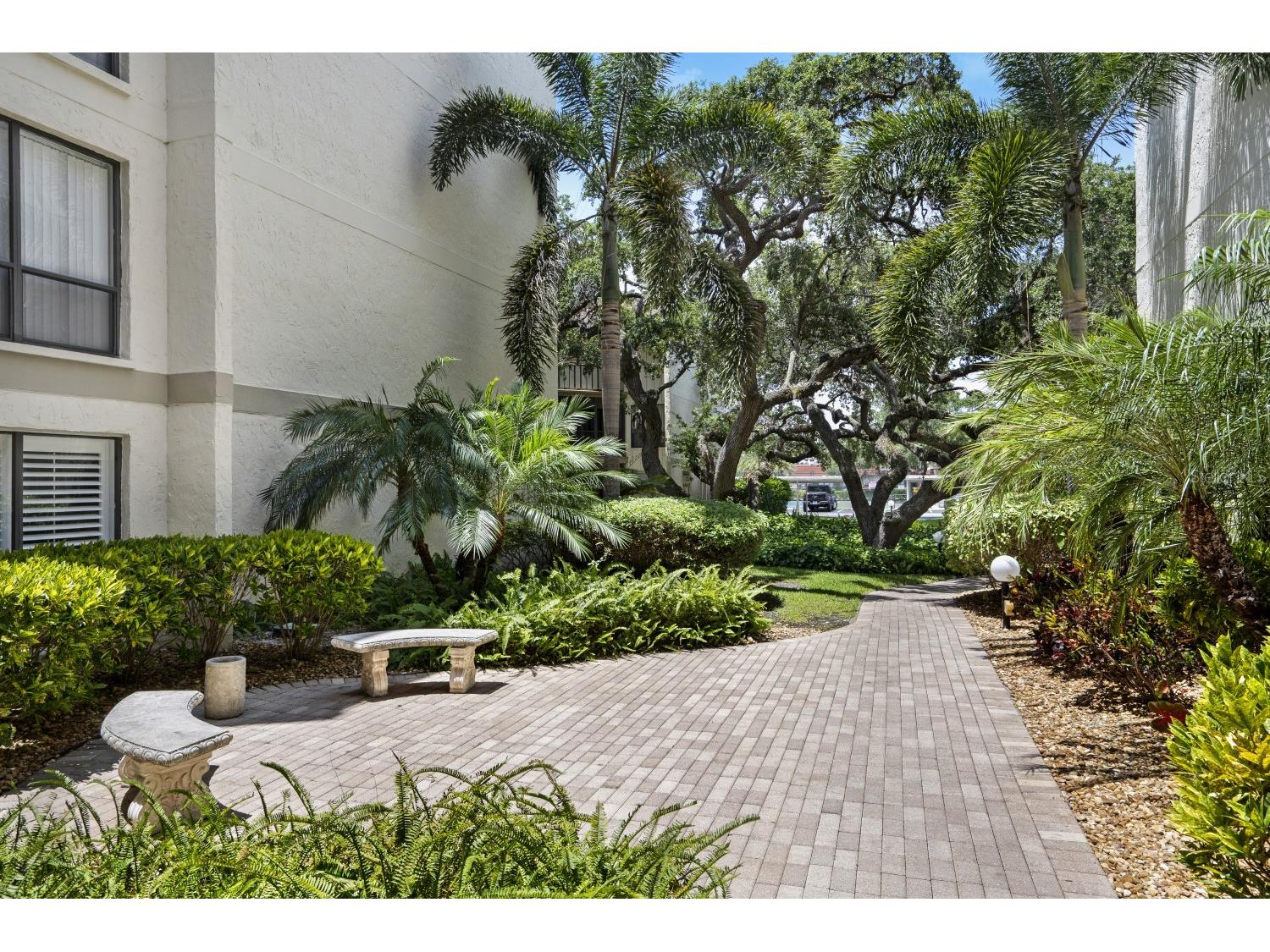 6157 Midnight Pass Road #E22 Sarasota FL 34242 A4684348 image44