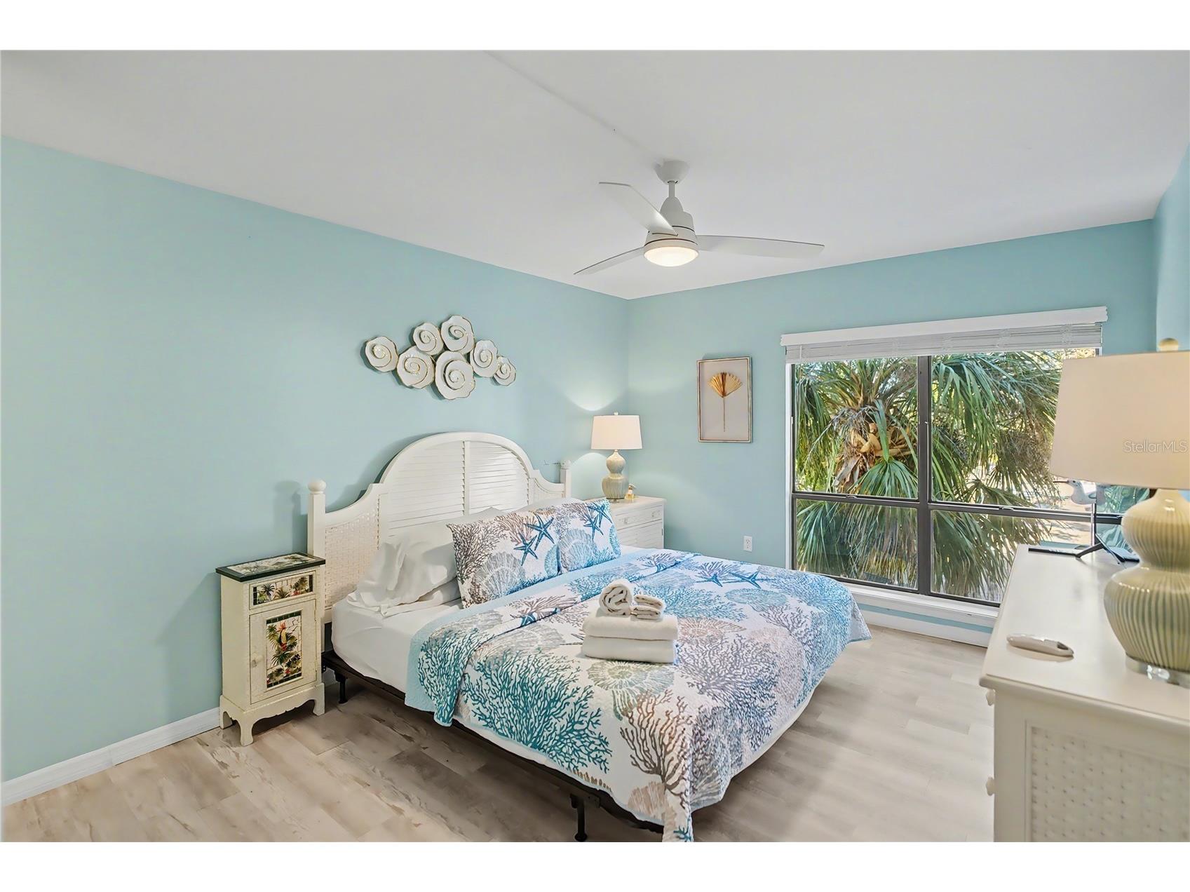 6157 Midnight Pass Road #E23 Sarasota FL 34242 A4675237 image20