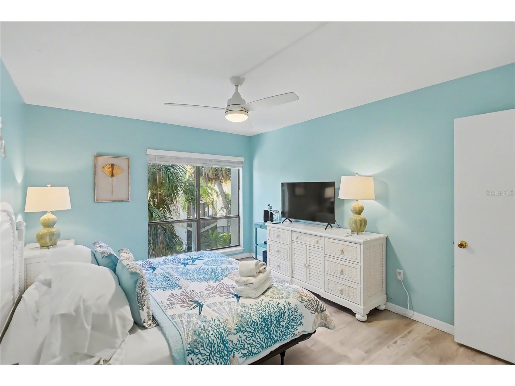 6157 Midnight Pass Road #E23 Sarasota FL 34242 A4675237 image21