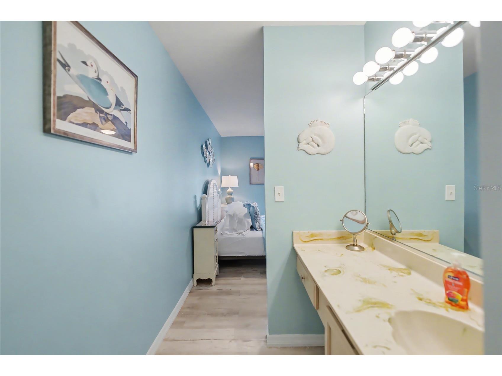 6157 Midnight Pass Road #E23 Sarasota FL 34242 A4675237 image23