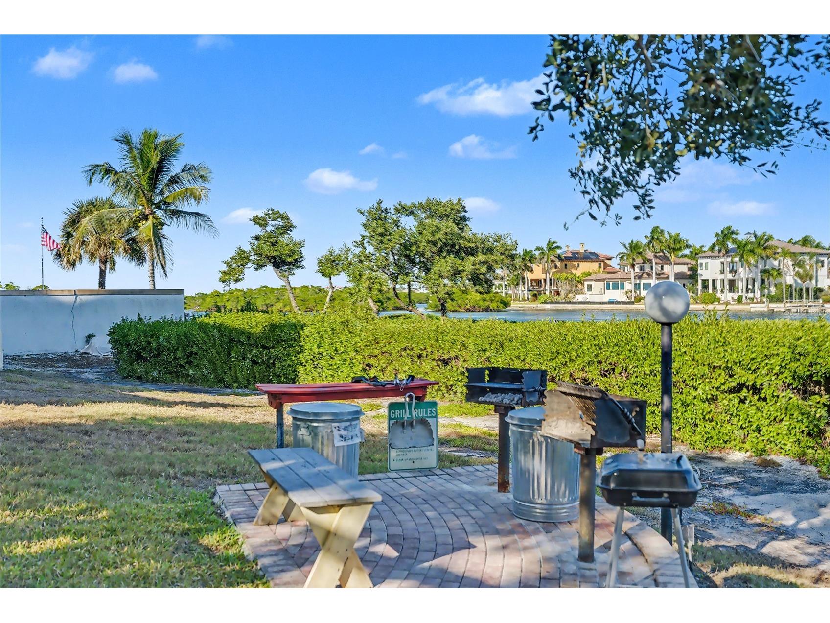 6157 Midnight Pass Road #E23 Sarasota FL 34242 A4675237 image41