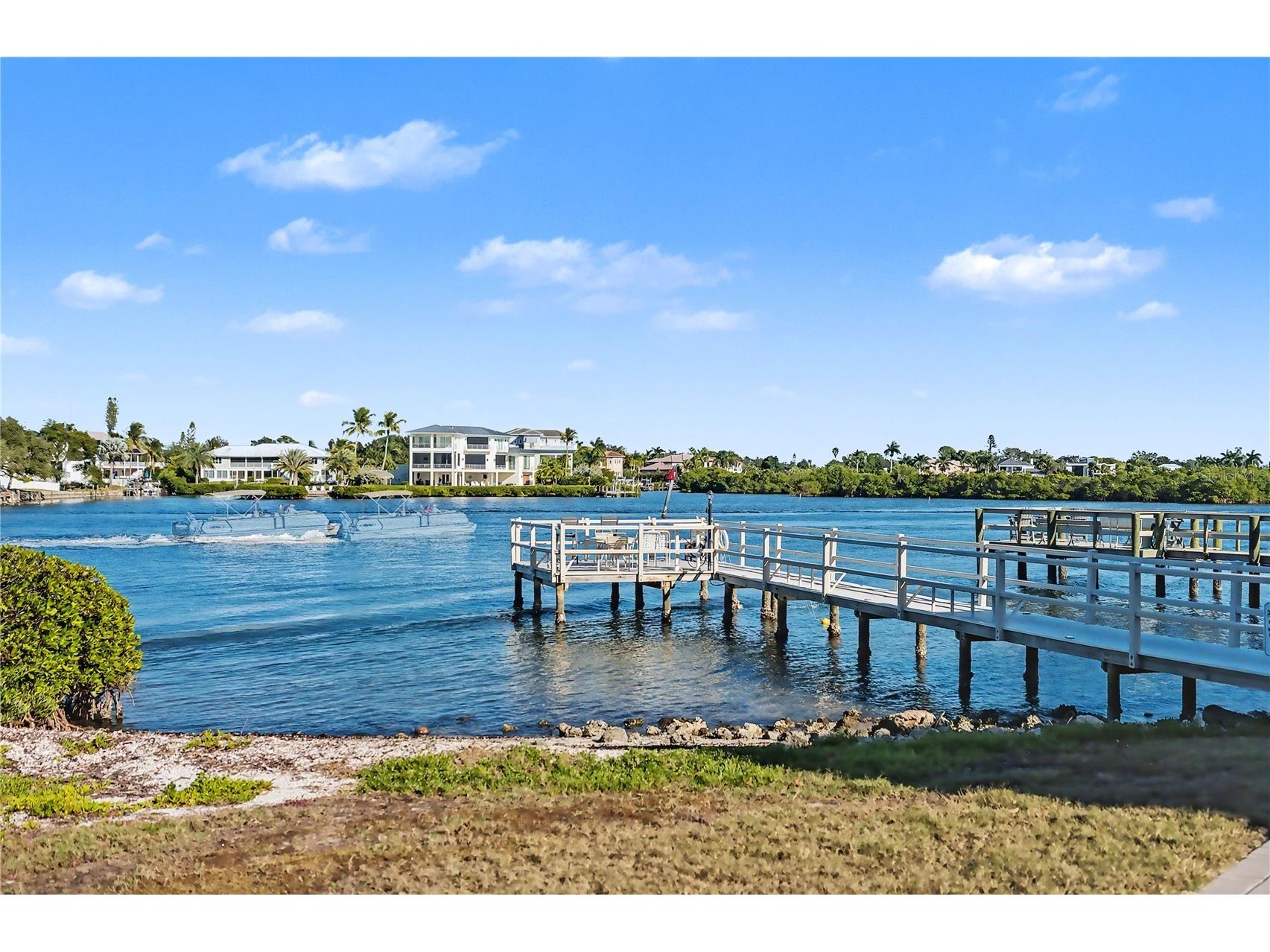 6157 Midnight Pass Road #E23 Sarasota FL 34242 A4675237 image47