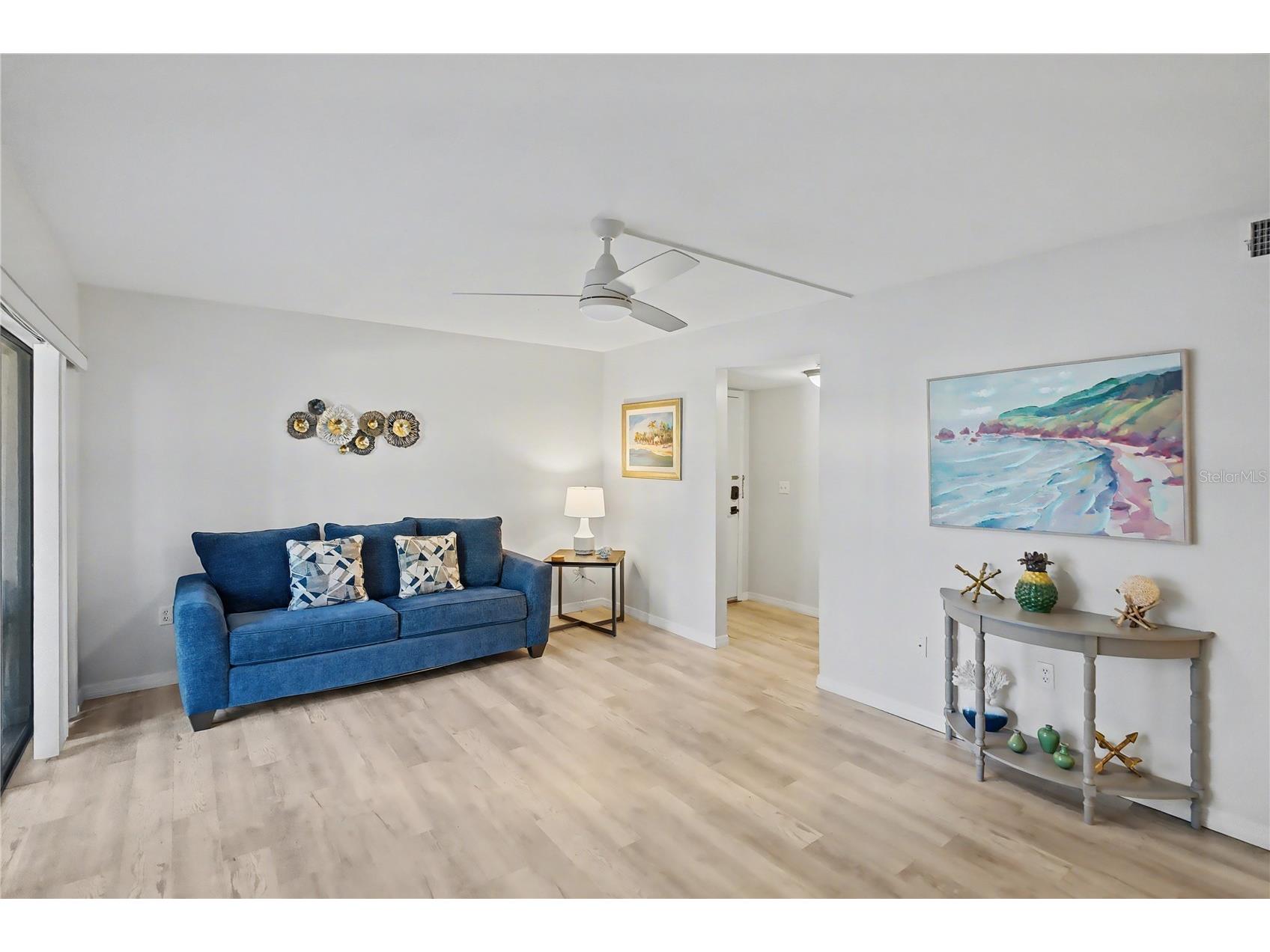 6157 Midnight Pass Road #E23 Sarasota FL 34242 A4675237 image9