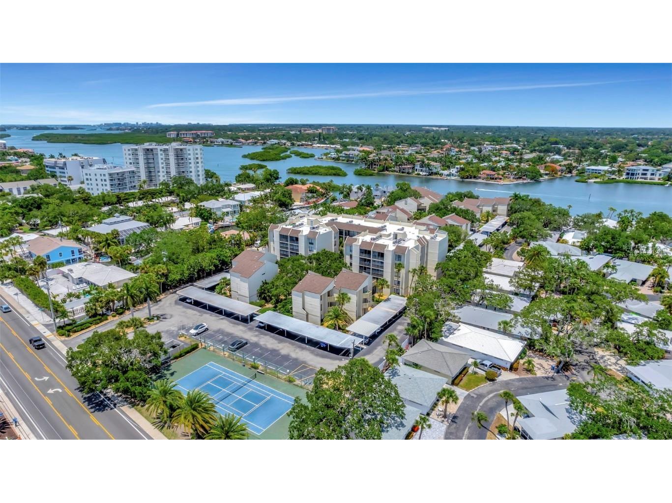 6157 Midnight Pass Road #E24 Sarasota FL 34242 A4663201 image38